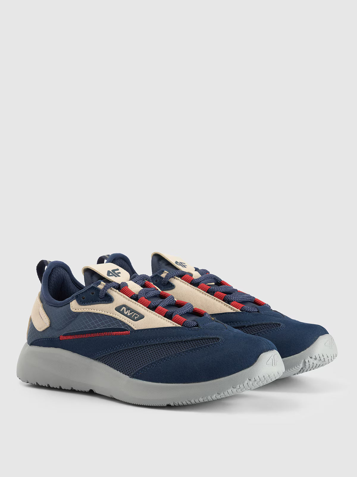 Buty sportowe chłopięce