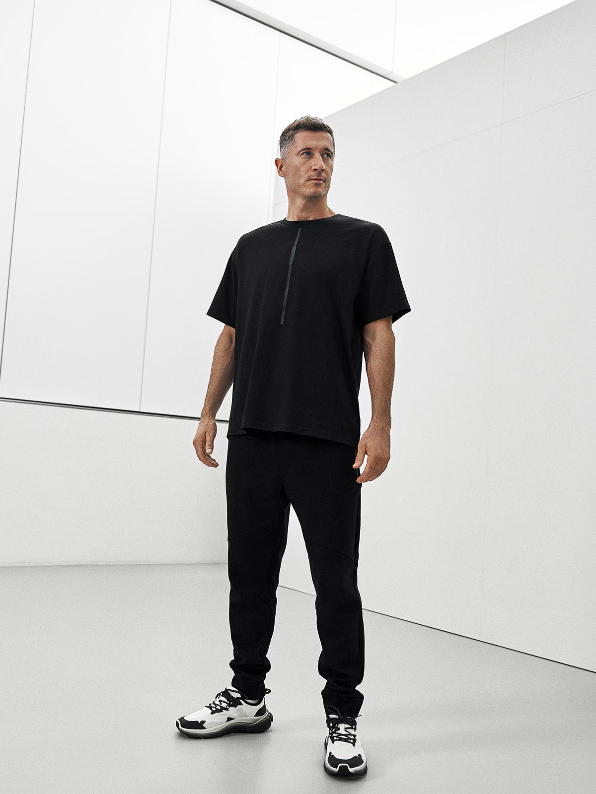 T-shirt loose z nadrukiem męski 4F x Robert Lewandowski