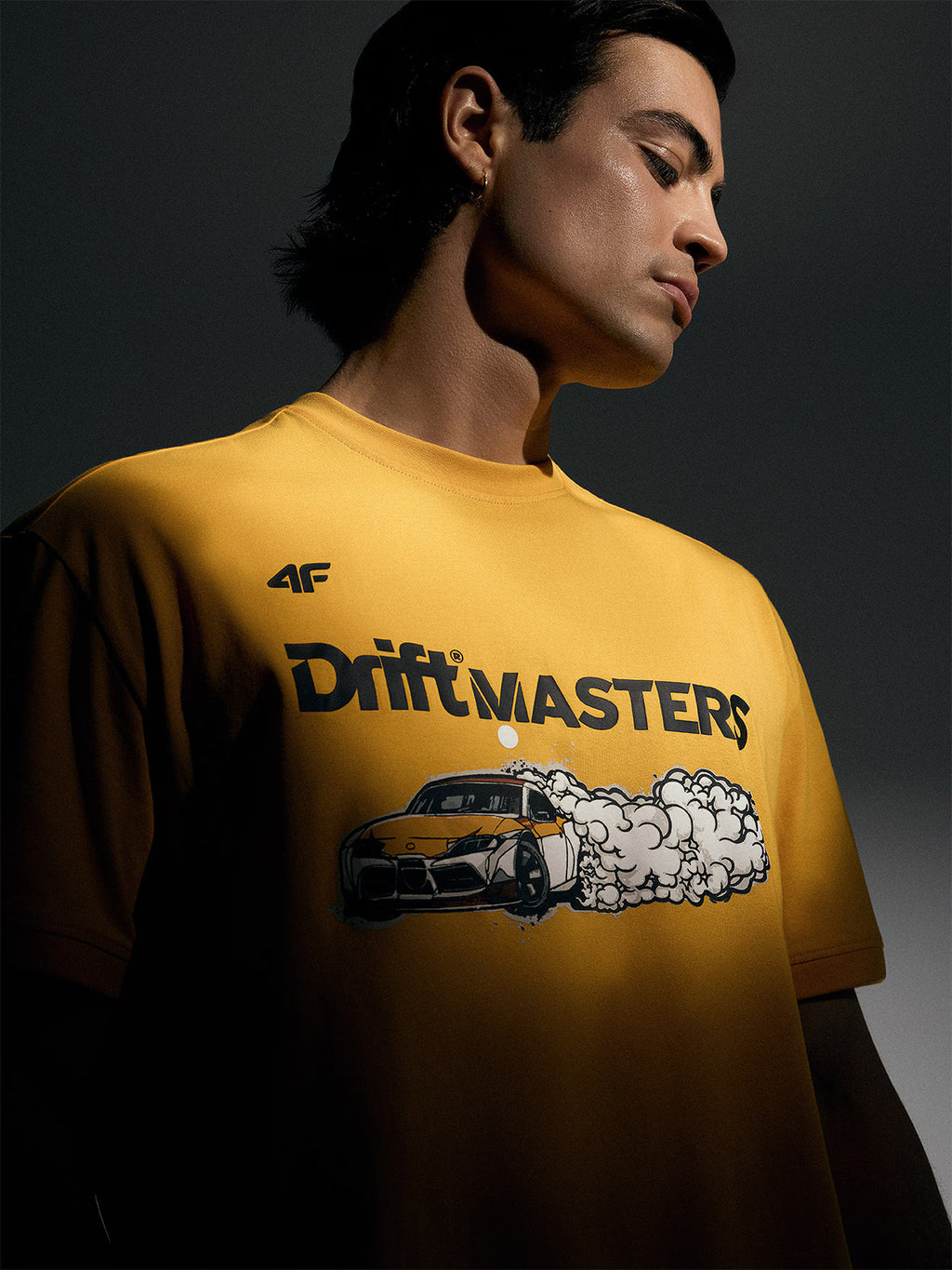T-shirt regular z nadrukiem uniseks 4F x Drift Masters