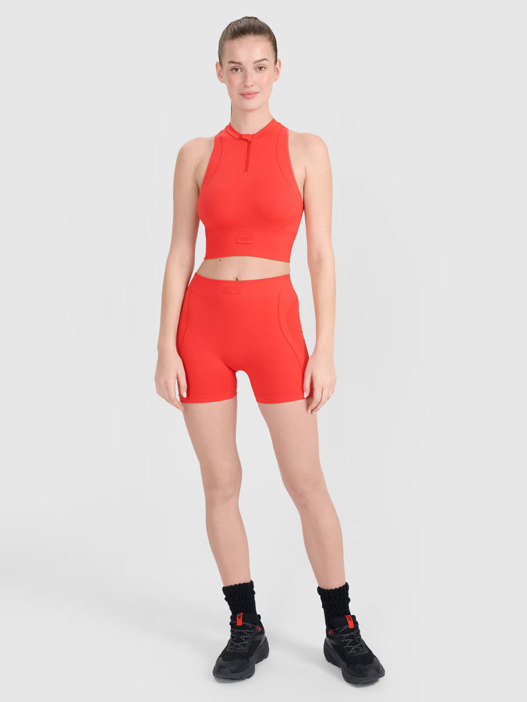 Crop-top treningowy slim bezszwowy damski