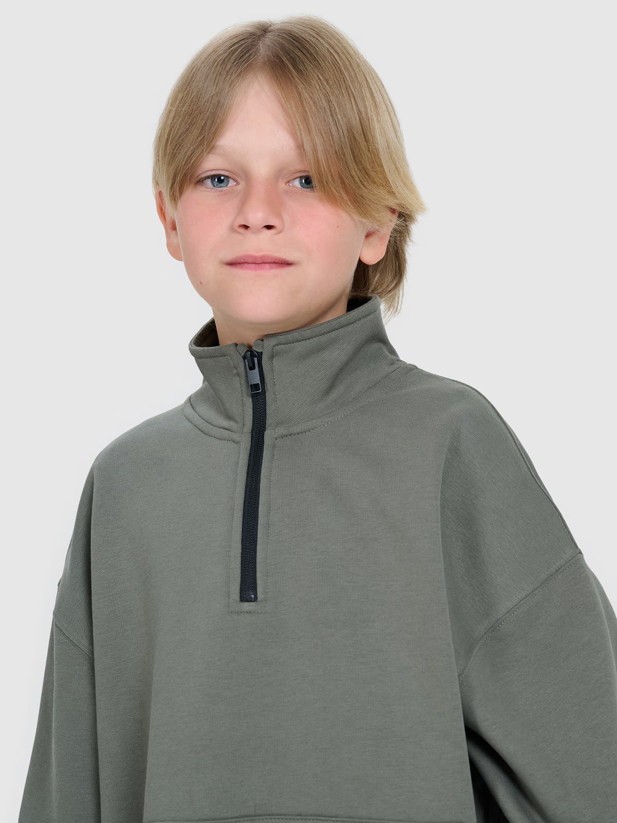 Bluza dresowa ze stójką z zamkiem chłopięca