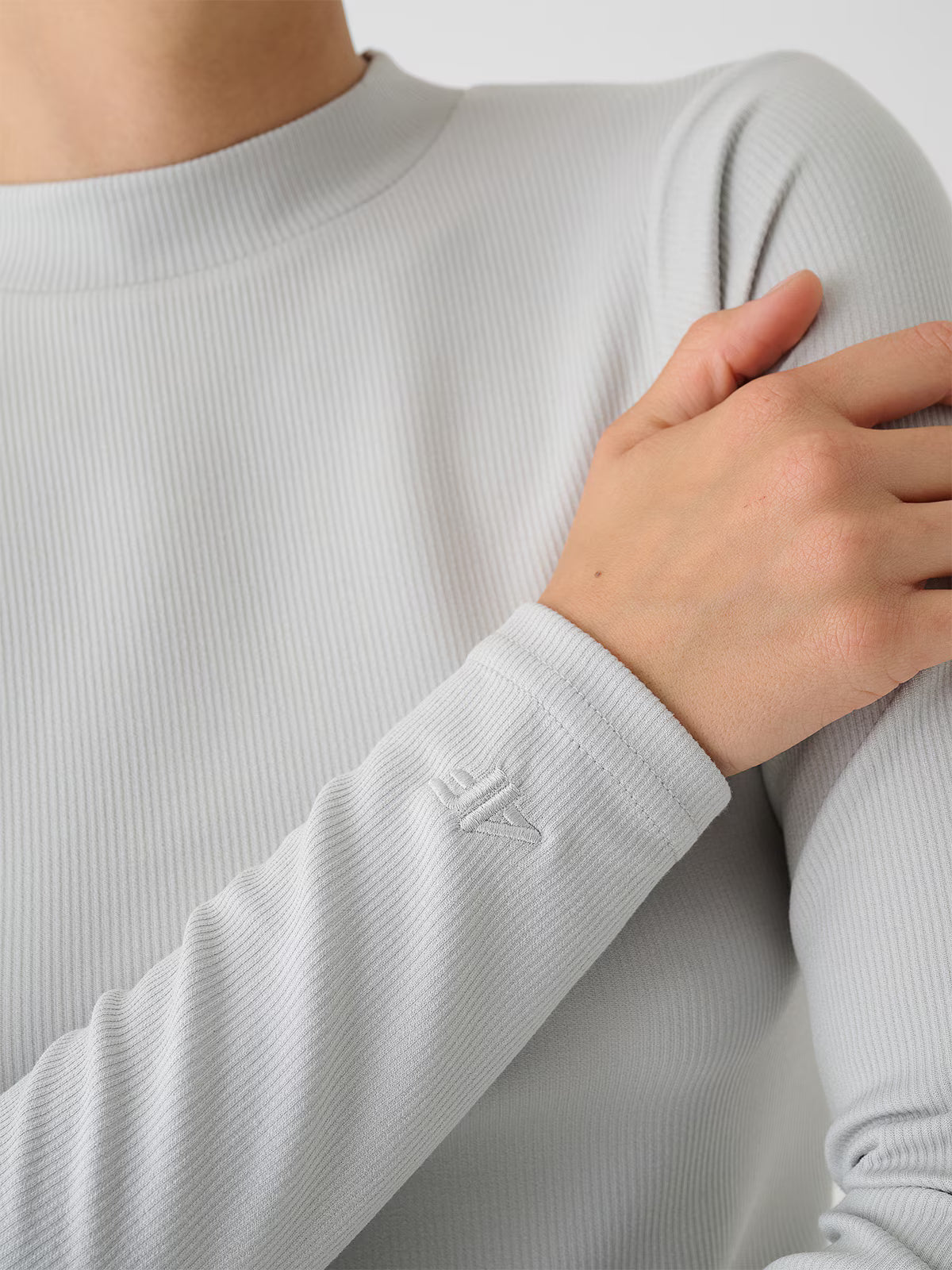Longsleeve slim z prążkowanej dzianiny z modalem damski
