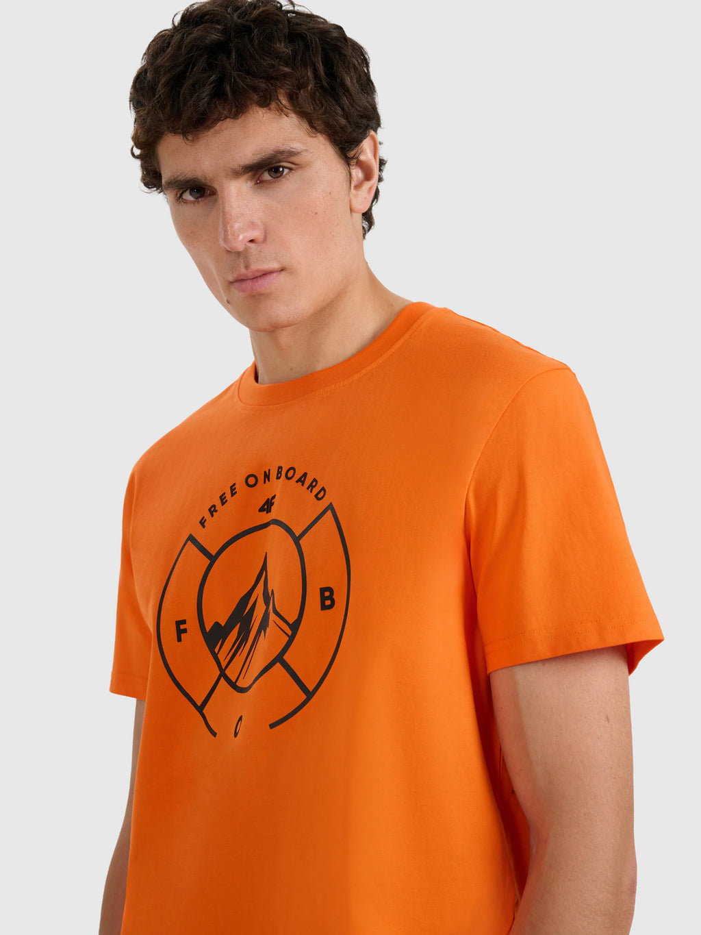 T-shirt regular z nadrukiem męski