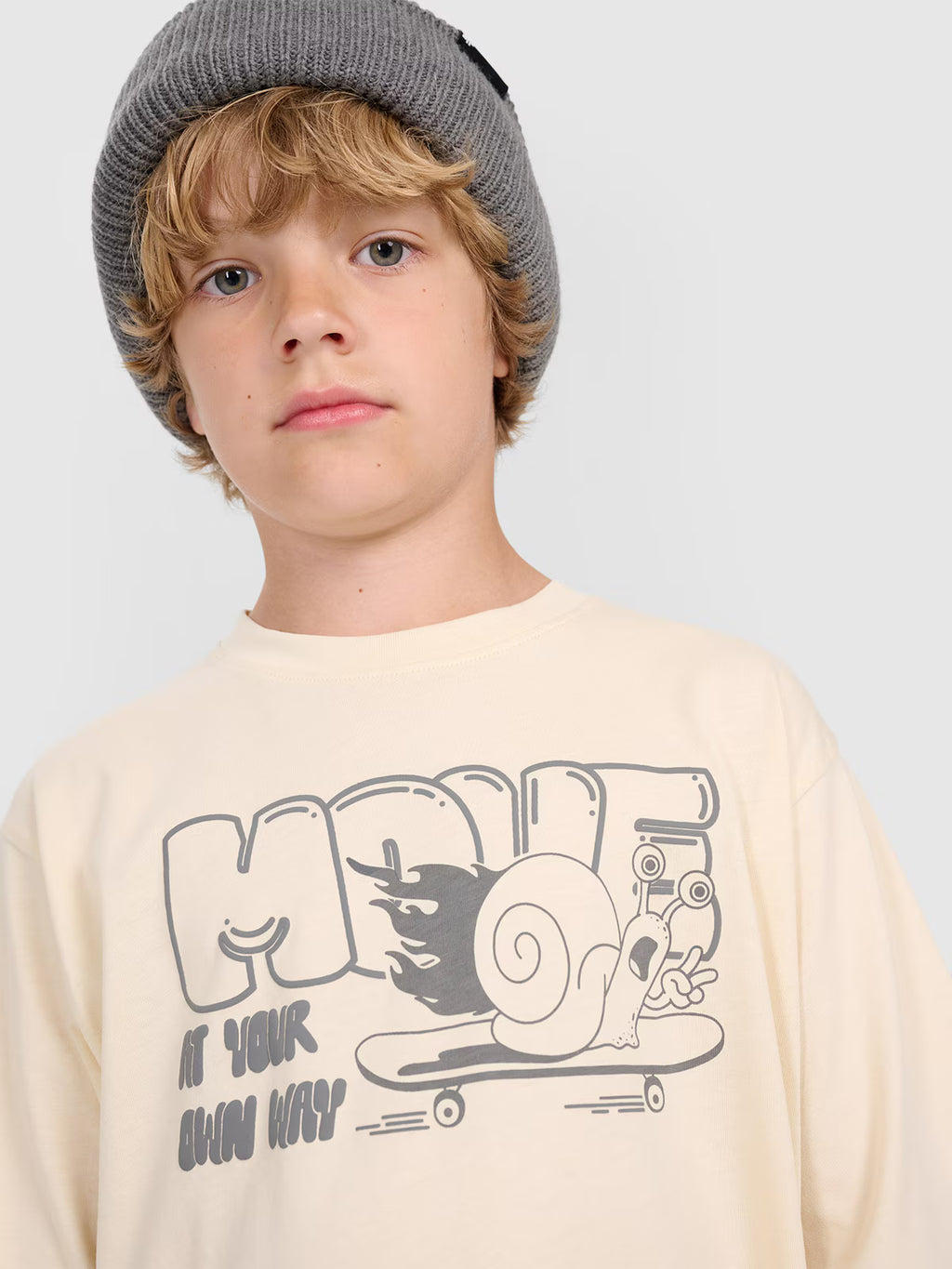 T-shirt oversize z nadrukiem chłopięcy