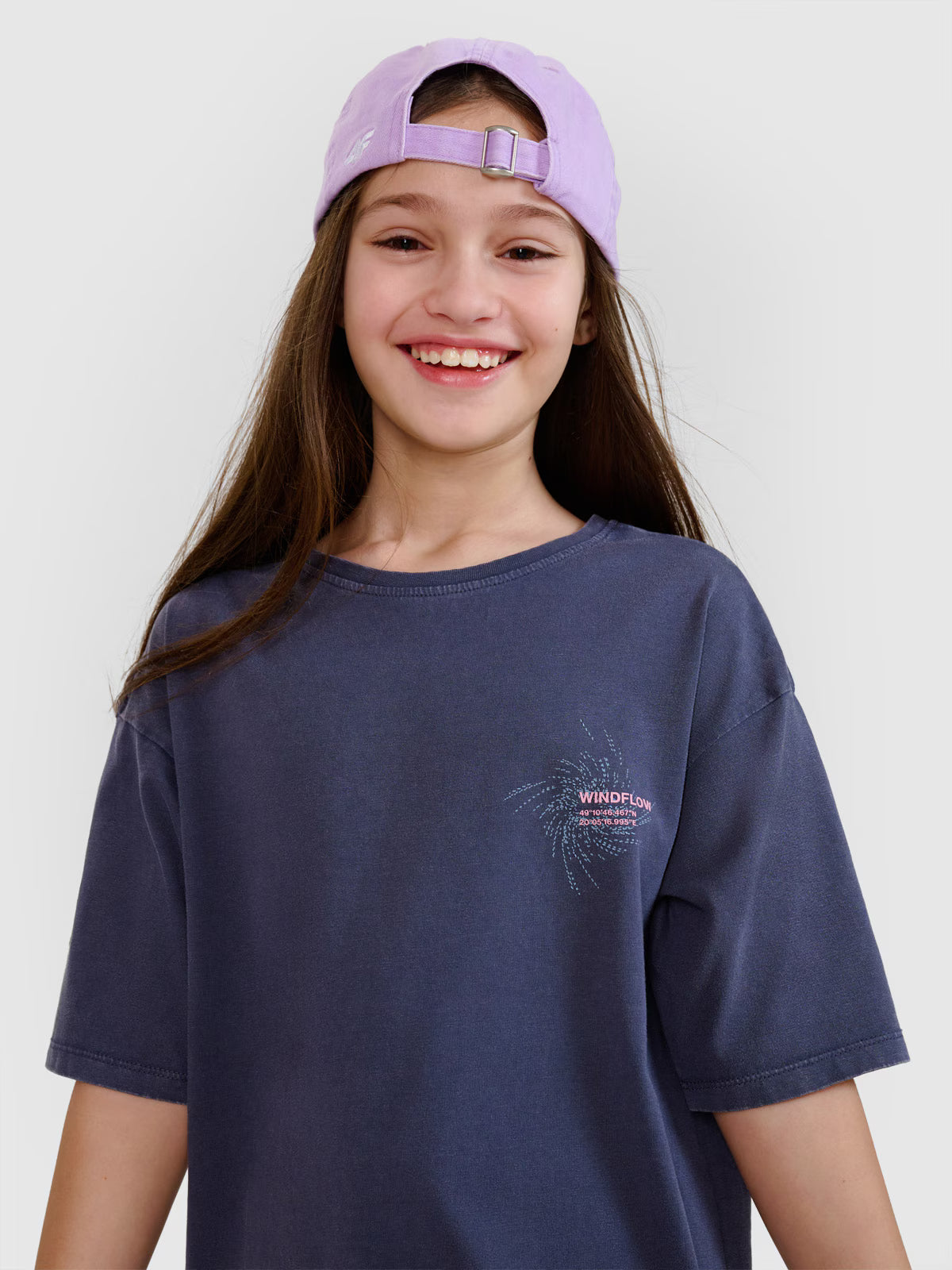 T-shirt oversize z nadrukiem dziewczęcy