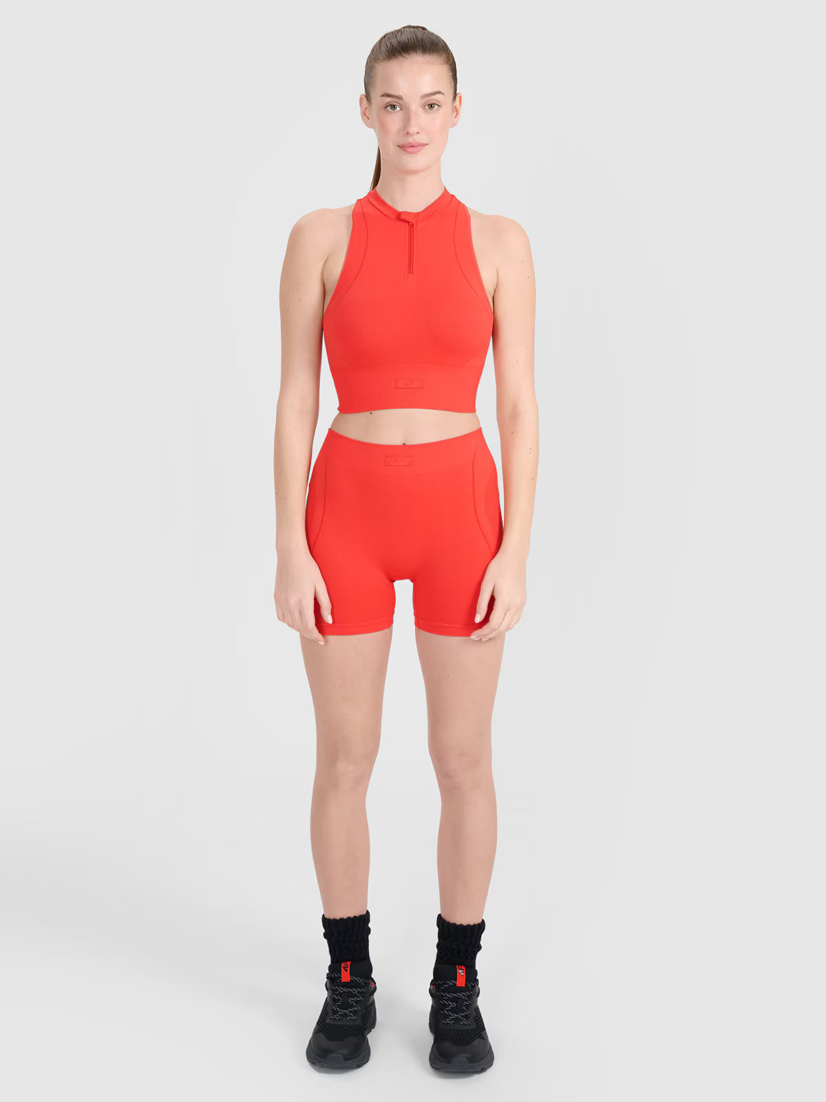 Crop-top treningowy slim bezszwowy damski