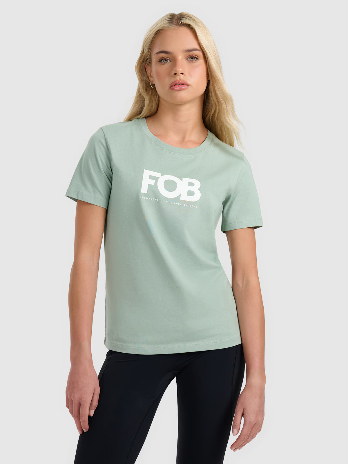 T-shirt regular z nadrukiem damski