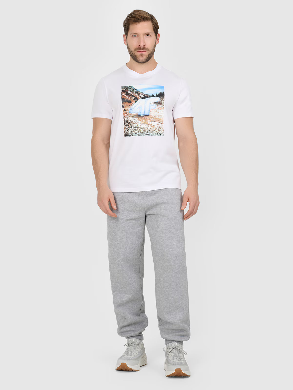 T-shirt regular z nadrukiem męski