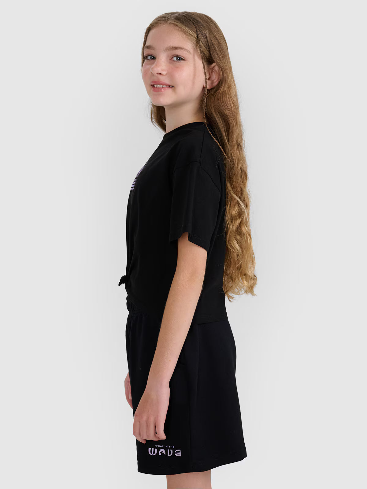 T-shirt oversize crop top z nadrukiem dziewczęcy