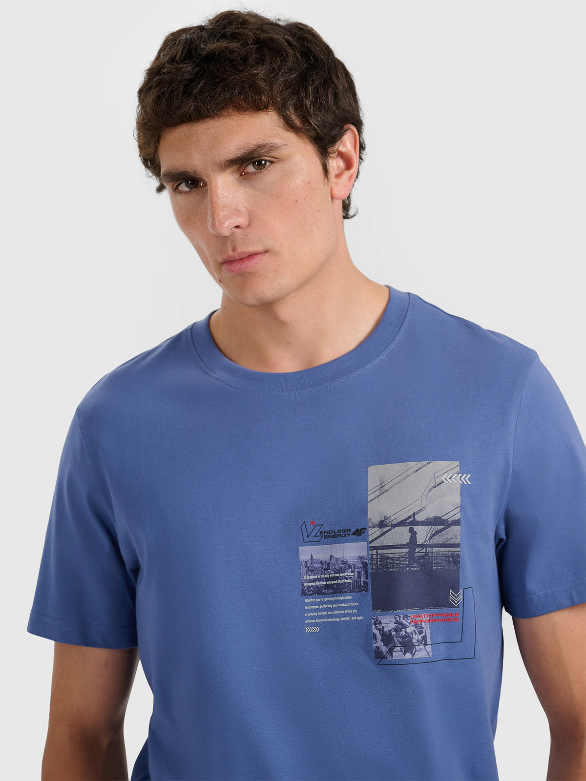 T-shirt regular z nadrukiem męski
