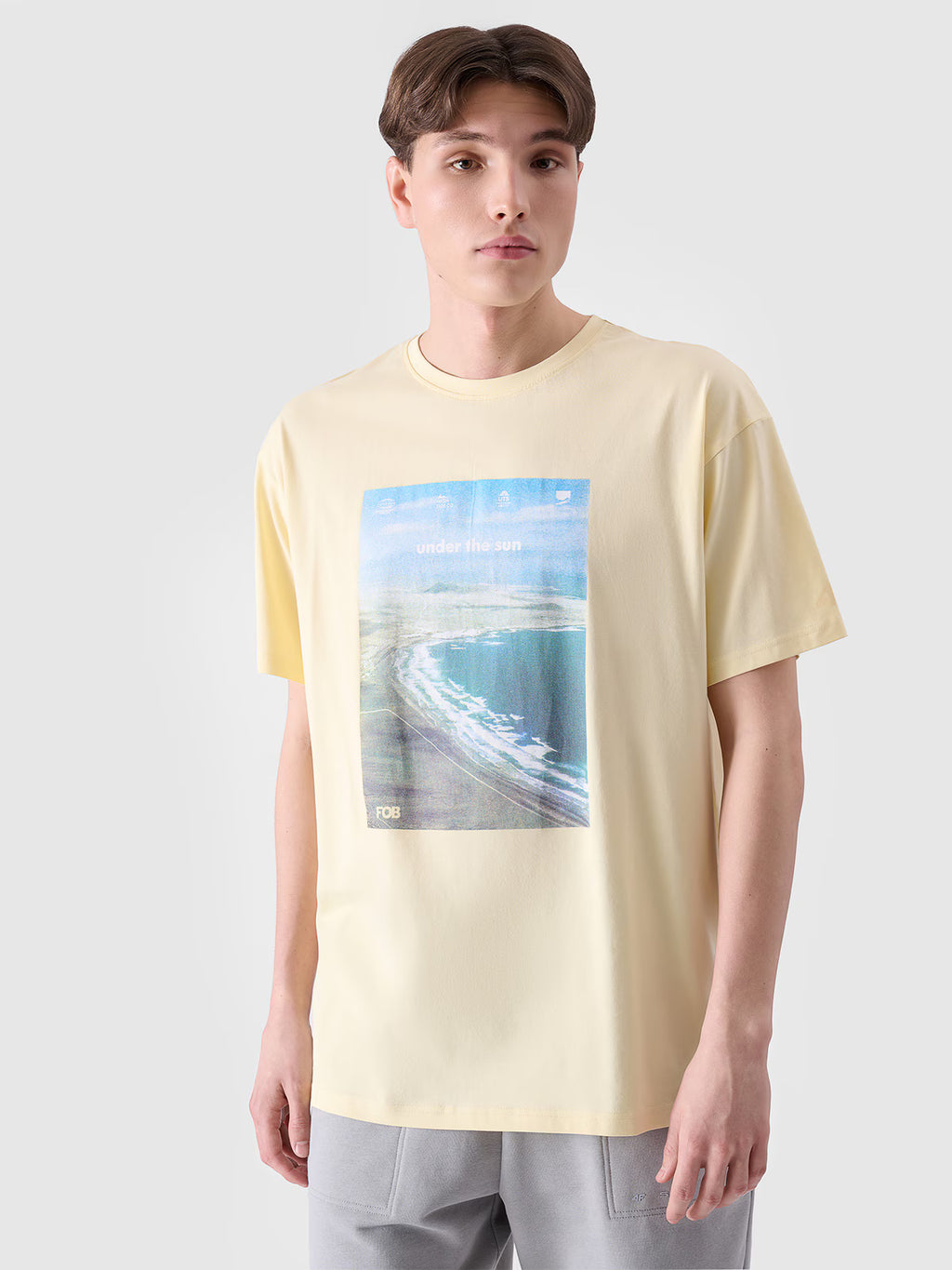 T-shirt oversize z nadrukiem męski