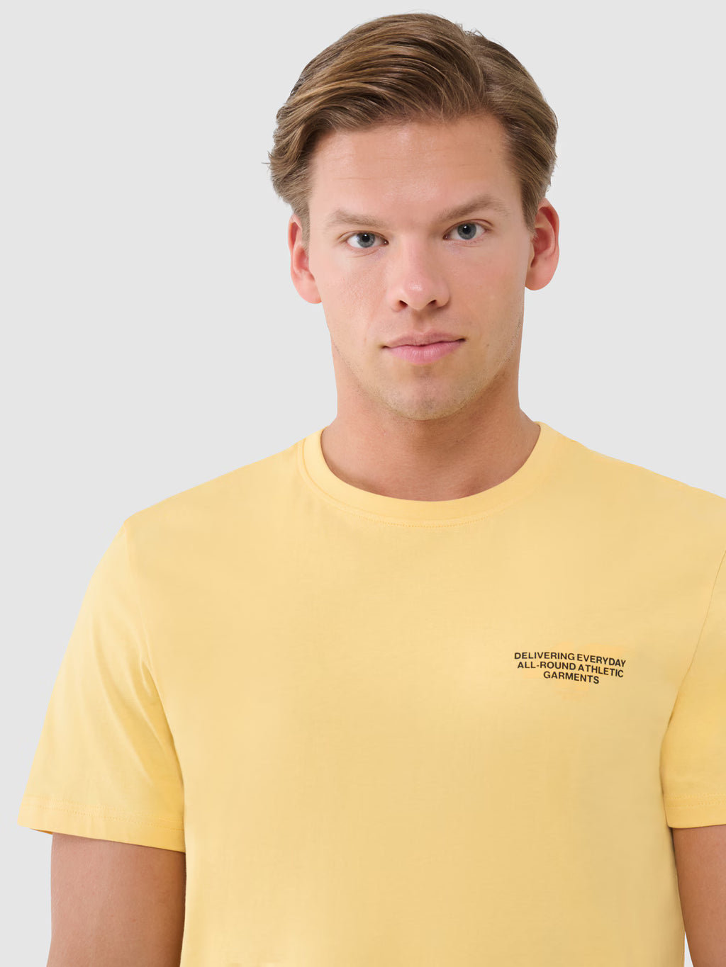 T-shirt regular z nadrukiem męski