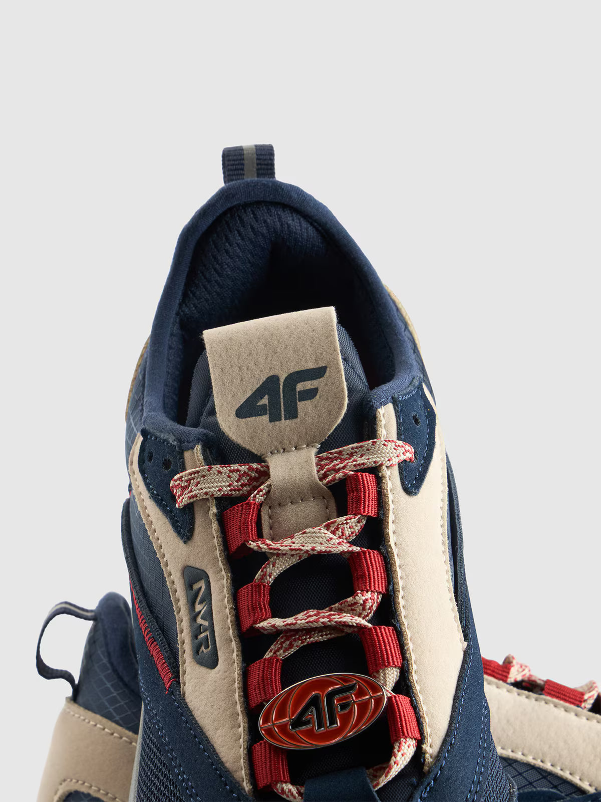 Buty sportowe chłopięce