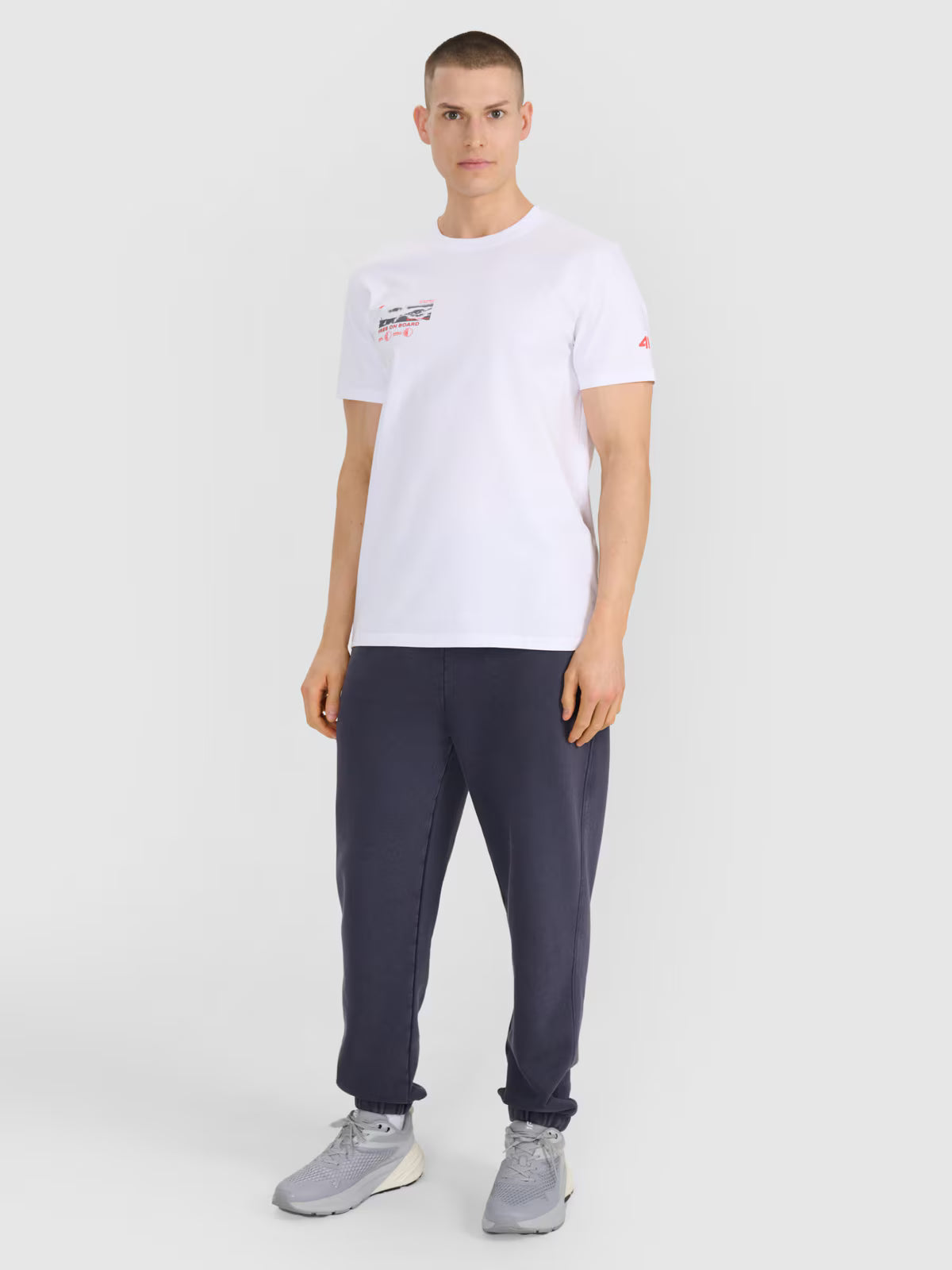 T-shirt regular z nadrukiem męski
