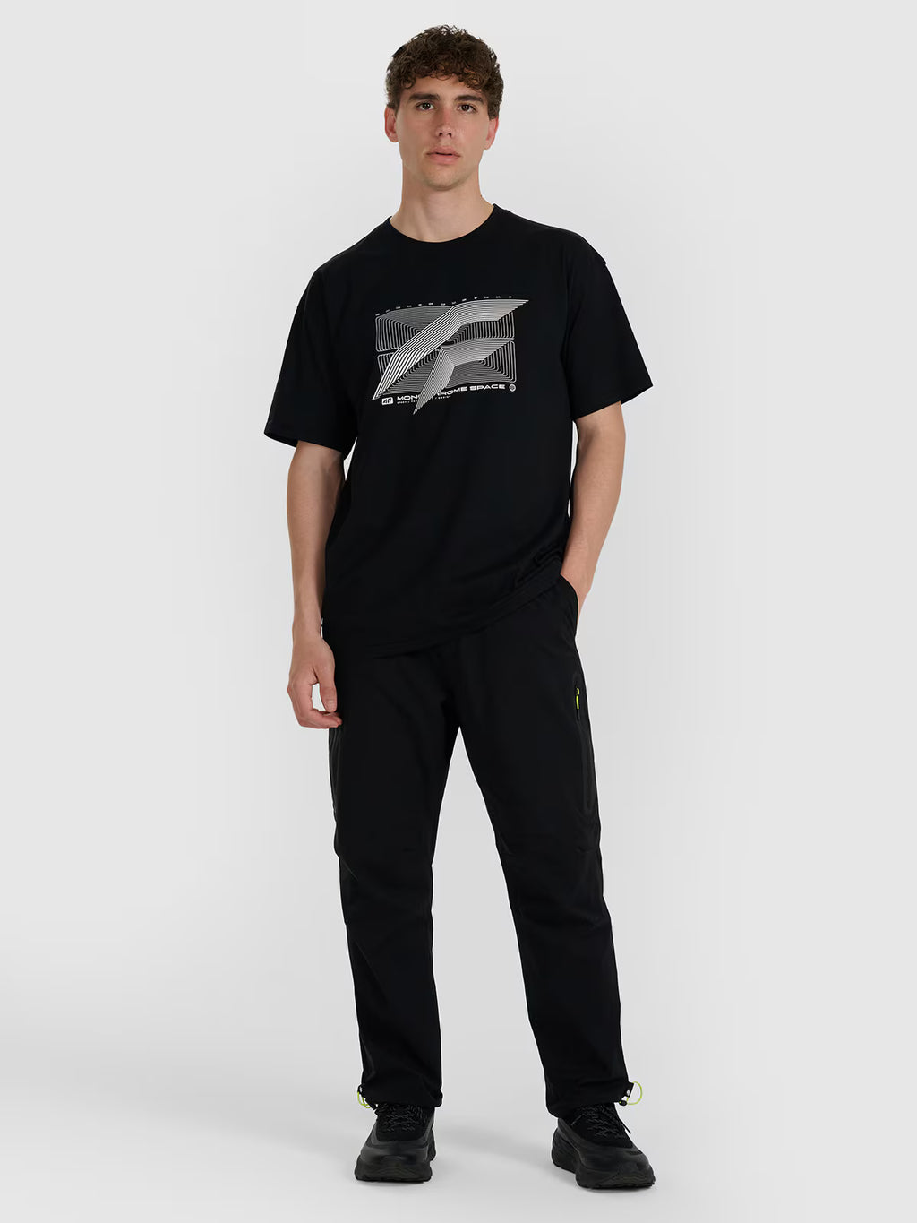 T-shirt regular z nadrukiem męski