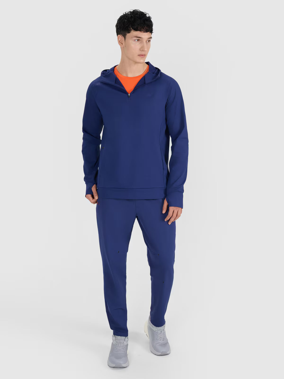 Bluza treningowa nierozpinana z kapturem męska 4F x Robert Lewandowski