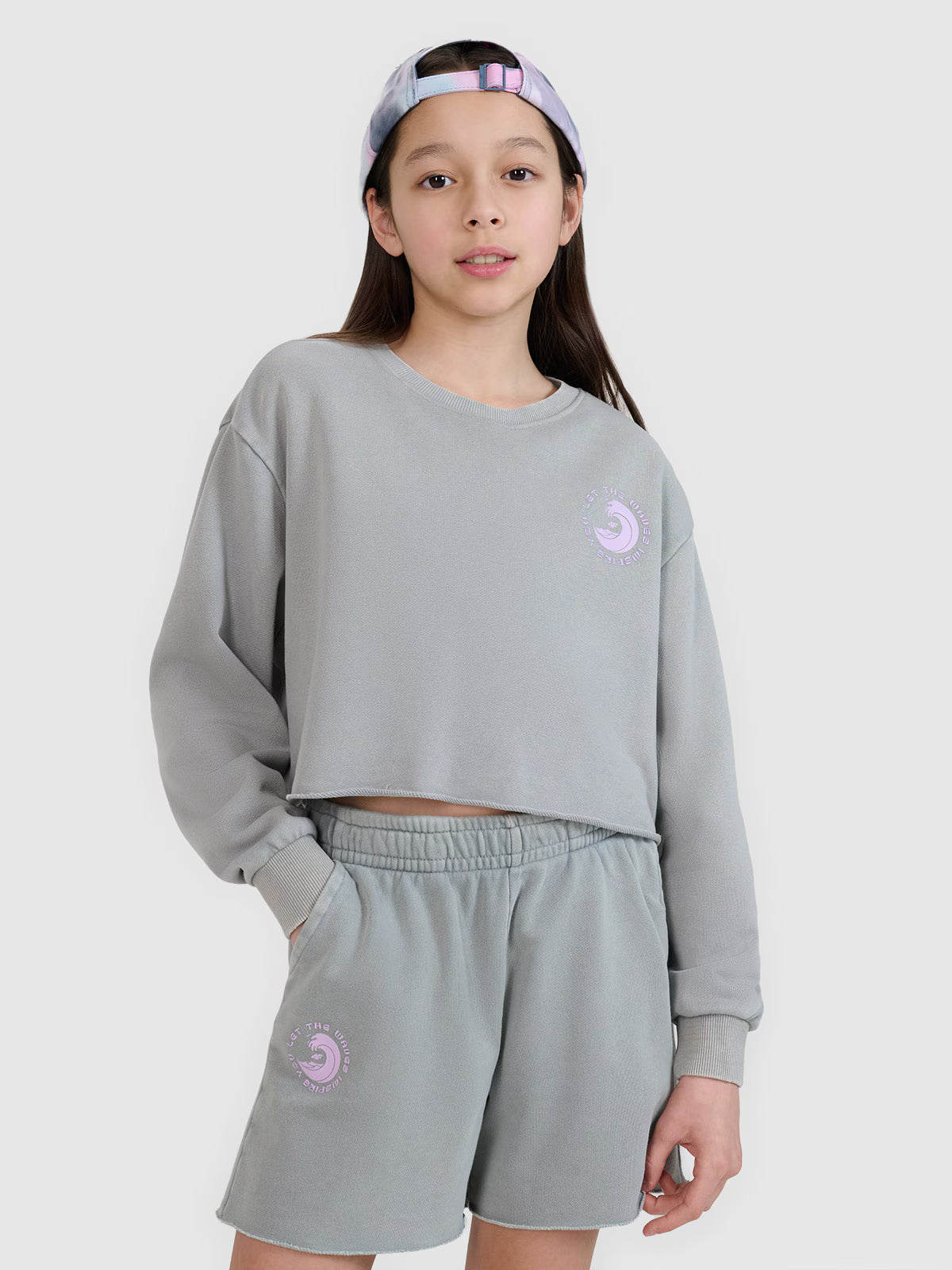 Bluza dresowa nierozpinana bez kaptura dziewczęca