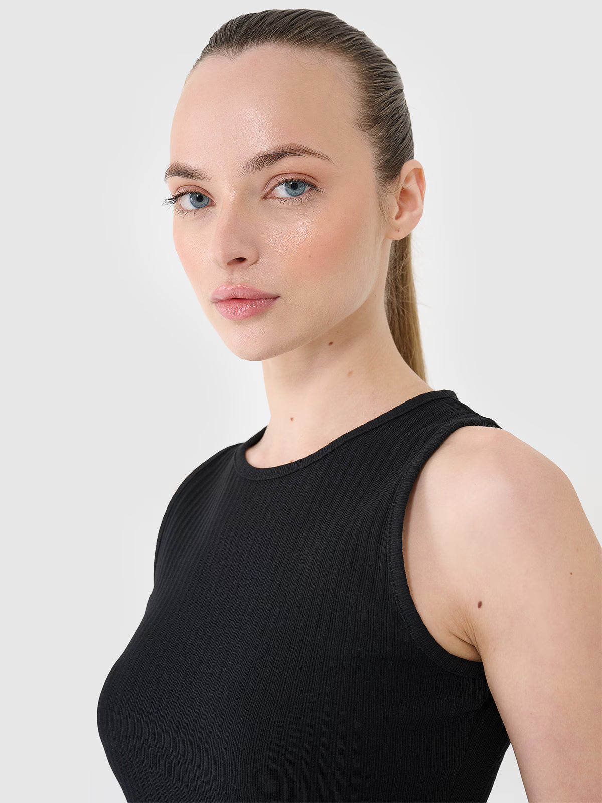 Crop top dzianinowy damski