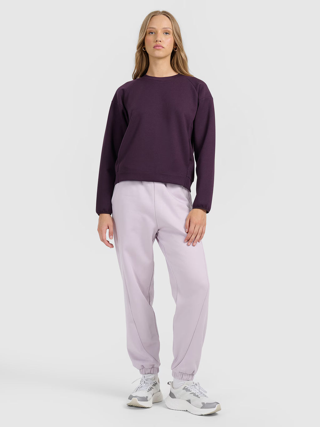 Bluza dresowa nierozpinana bez kaptura damska