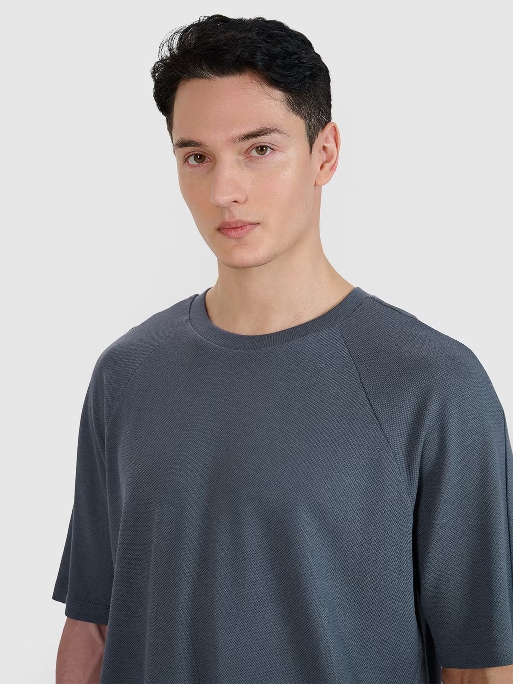 T-shirt oversize z modalem męski