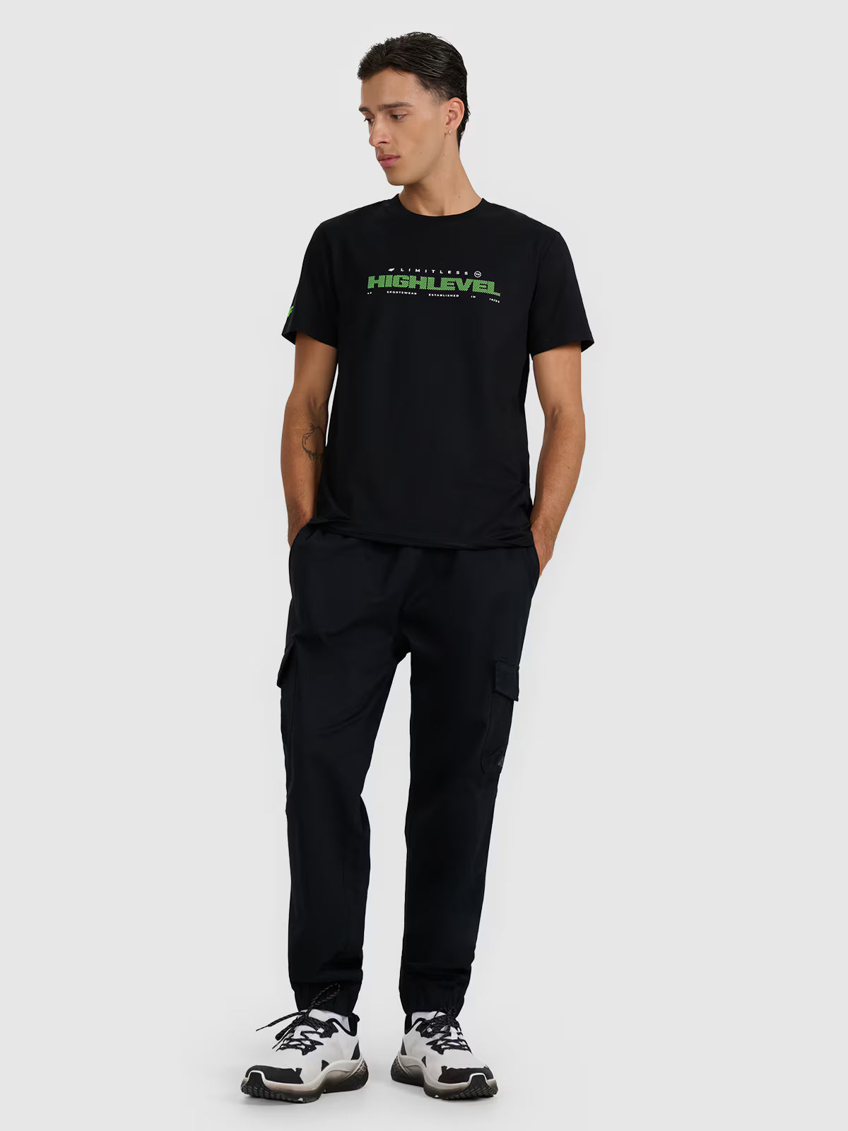 T-shirt regular z nadrukiem męski