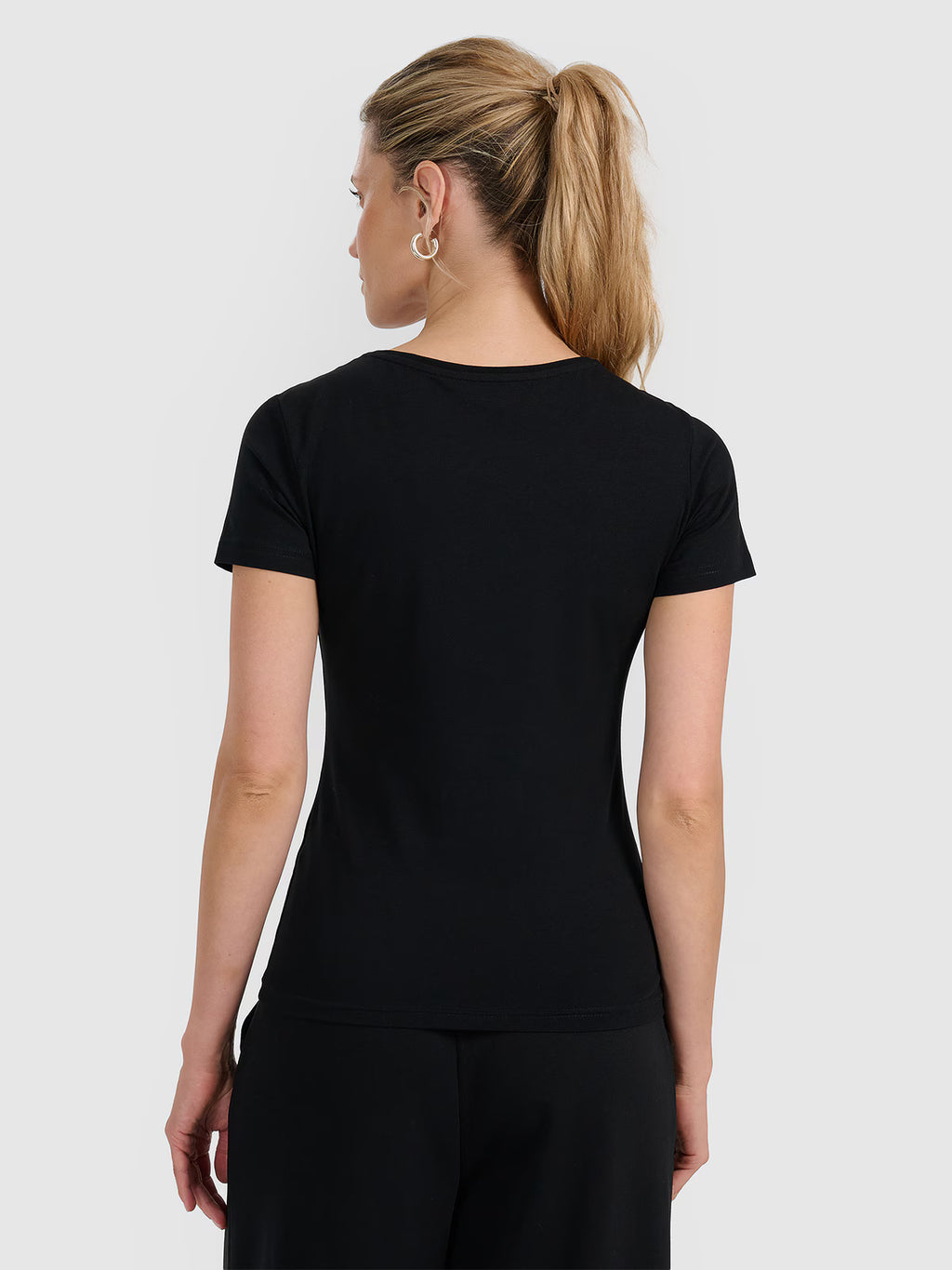 T-shirt slim gładki damski