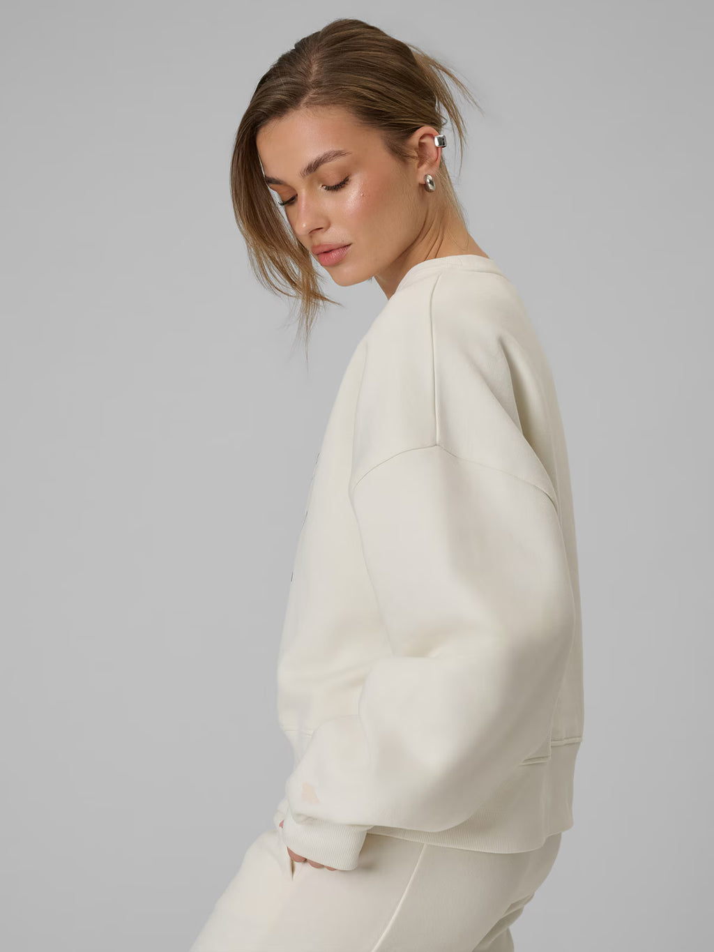 Bluza dresowa loose bez kaptura damska