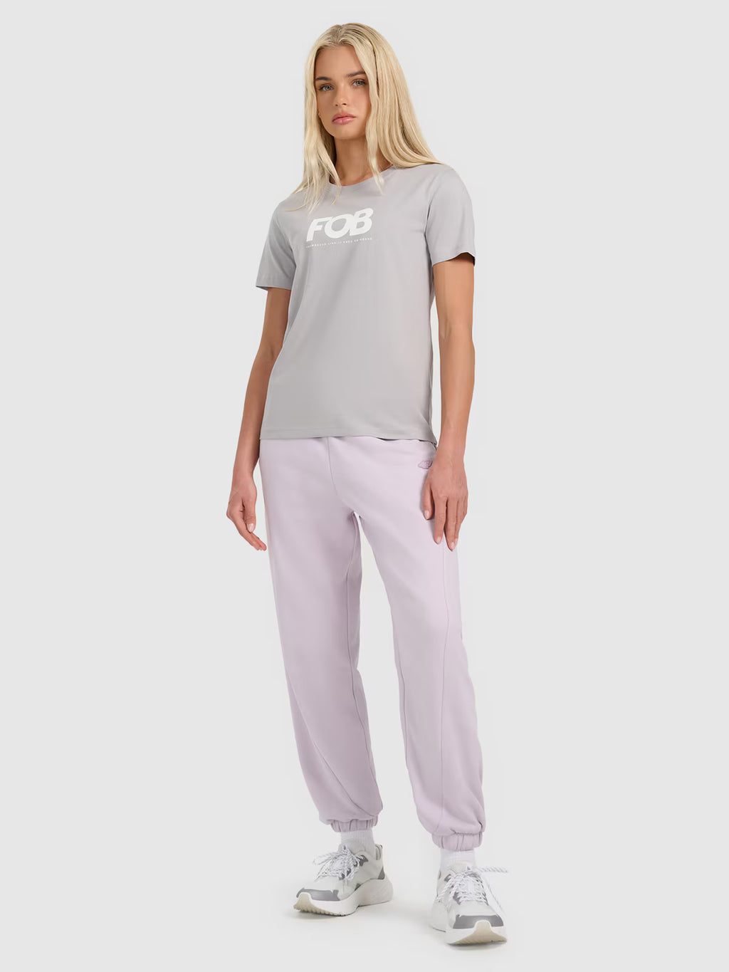 T-shirt regular z nadrukiem damski