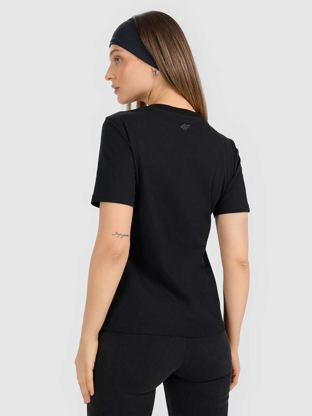 T-shirt regular z nadrukiem damski