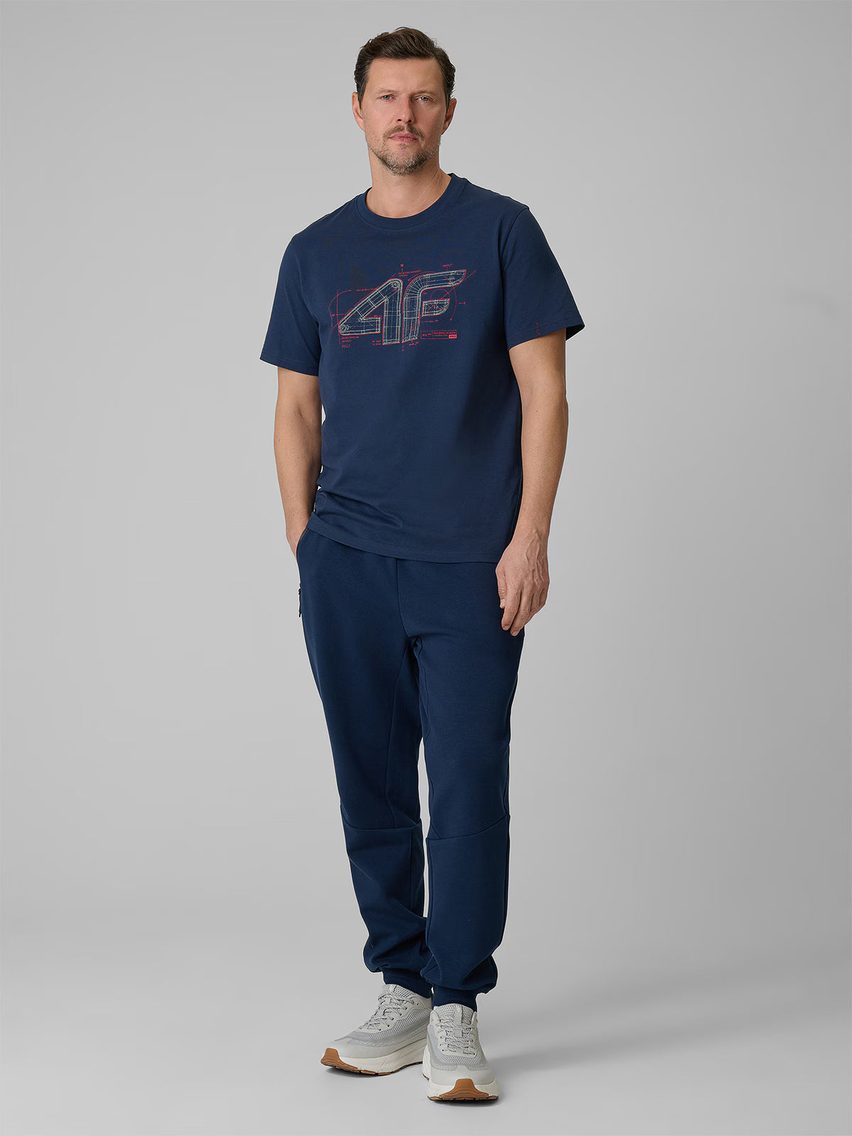 T-shirt regular z nadrukiem męski