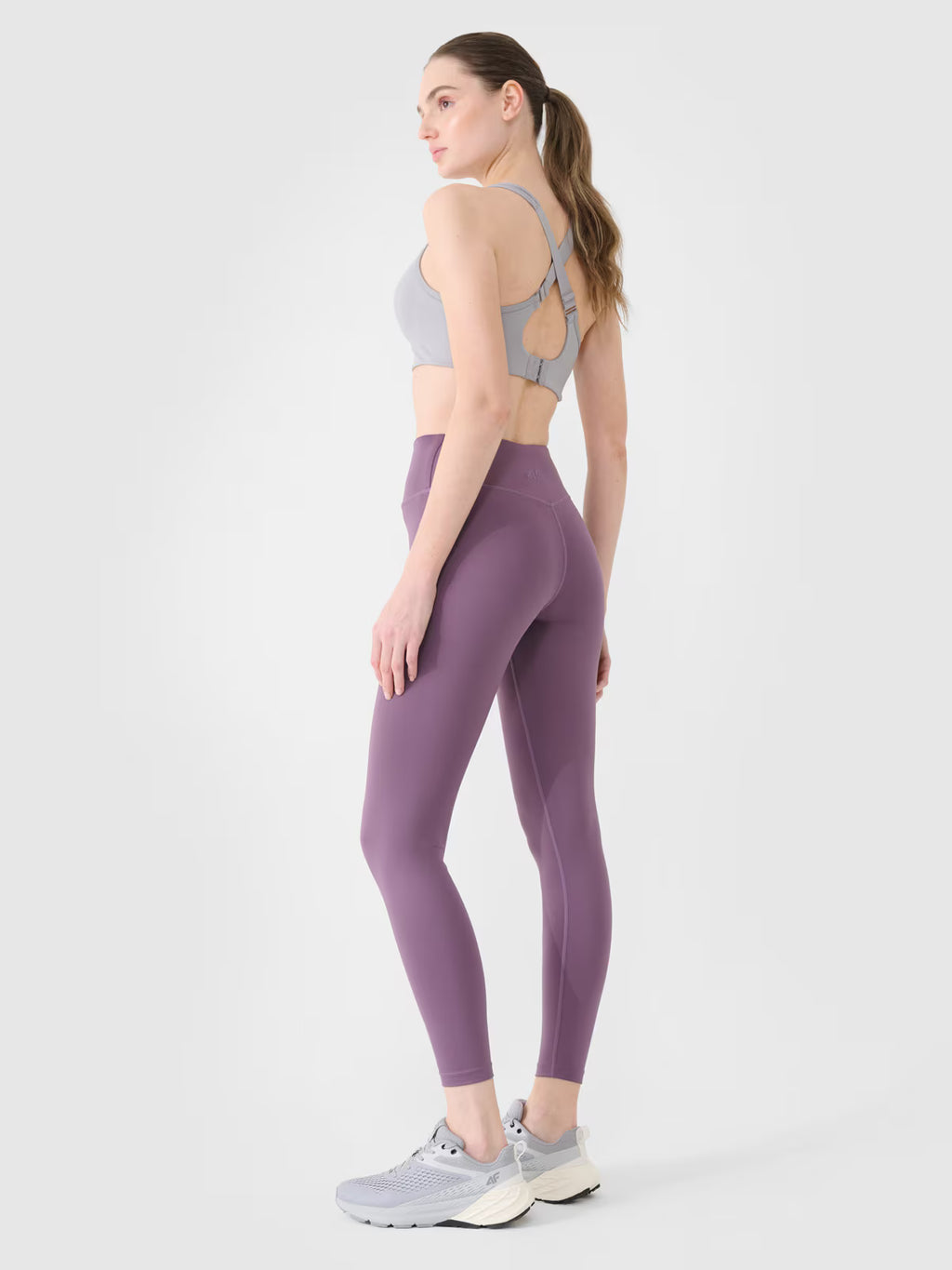 Legginsy treningowe ze średnim stanem damskie