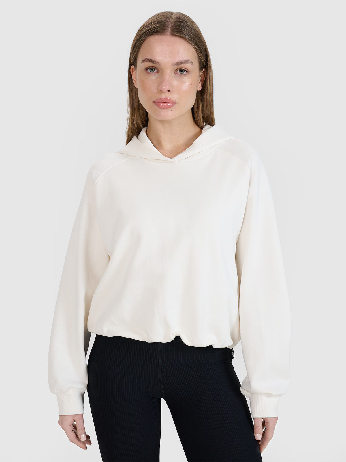 Bluza dresowa cropped nierozpinana z kapturem damska 4F x Anna Lewandowska