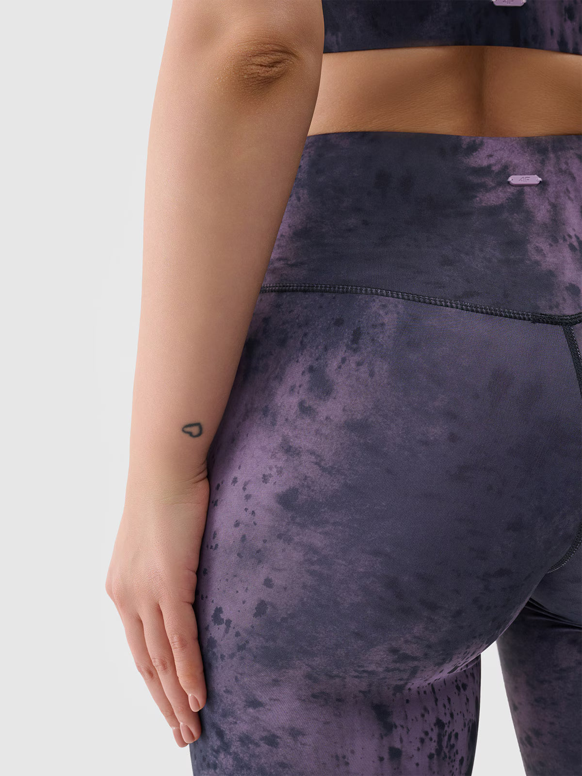 Legginsy do jogi i pilatesu z materiału z recyklingu damskie