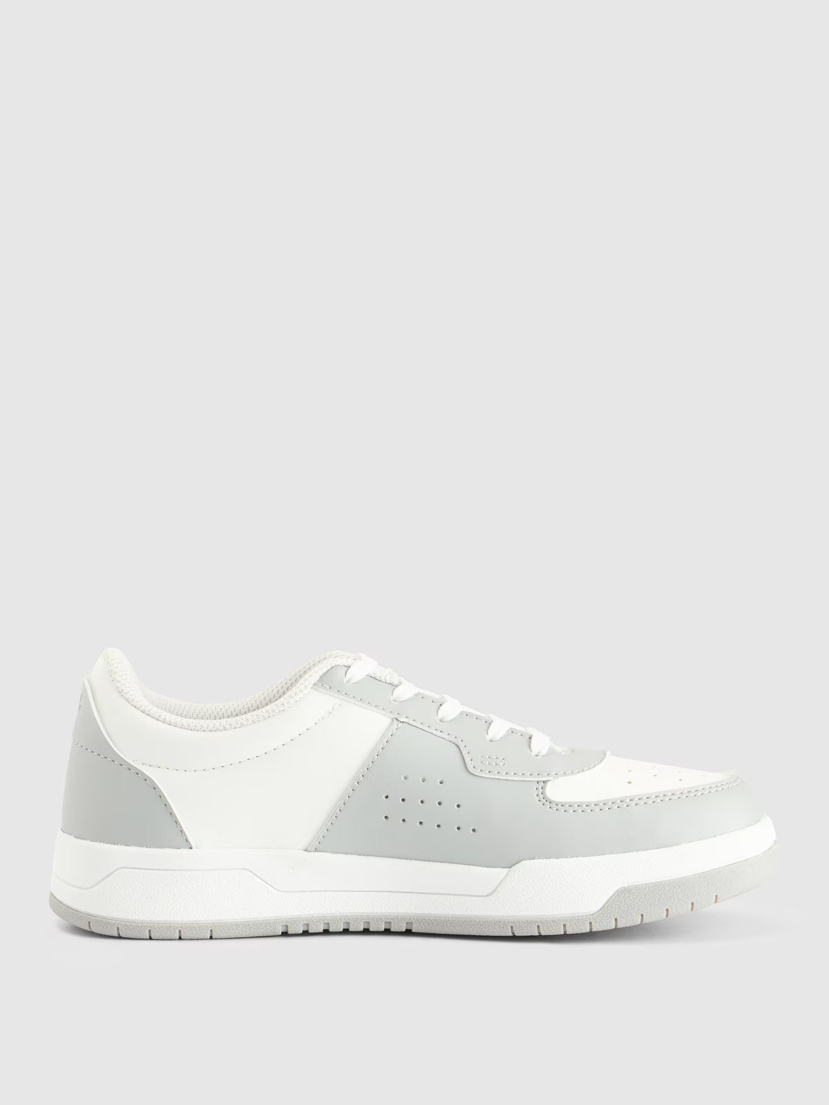Buty sportowe chłopięce