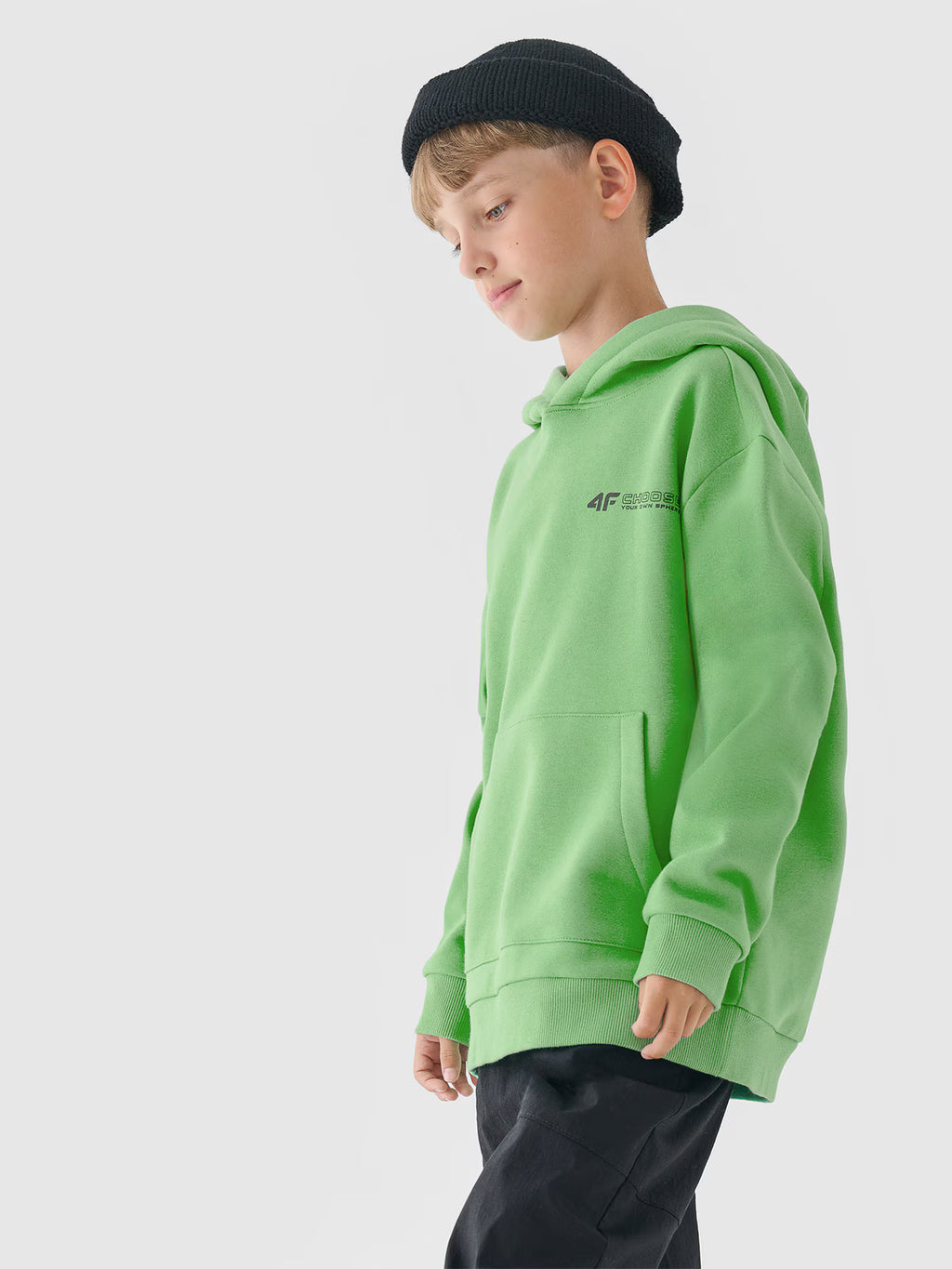Bluza dresowa nierozpinana z kapturem chłopięca