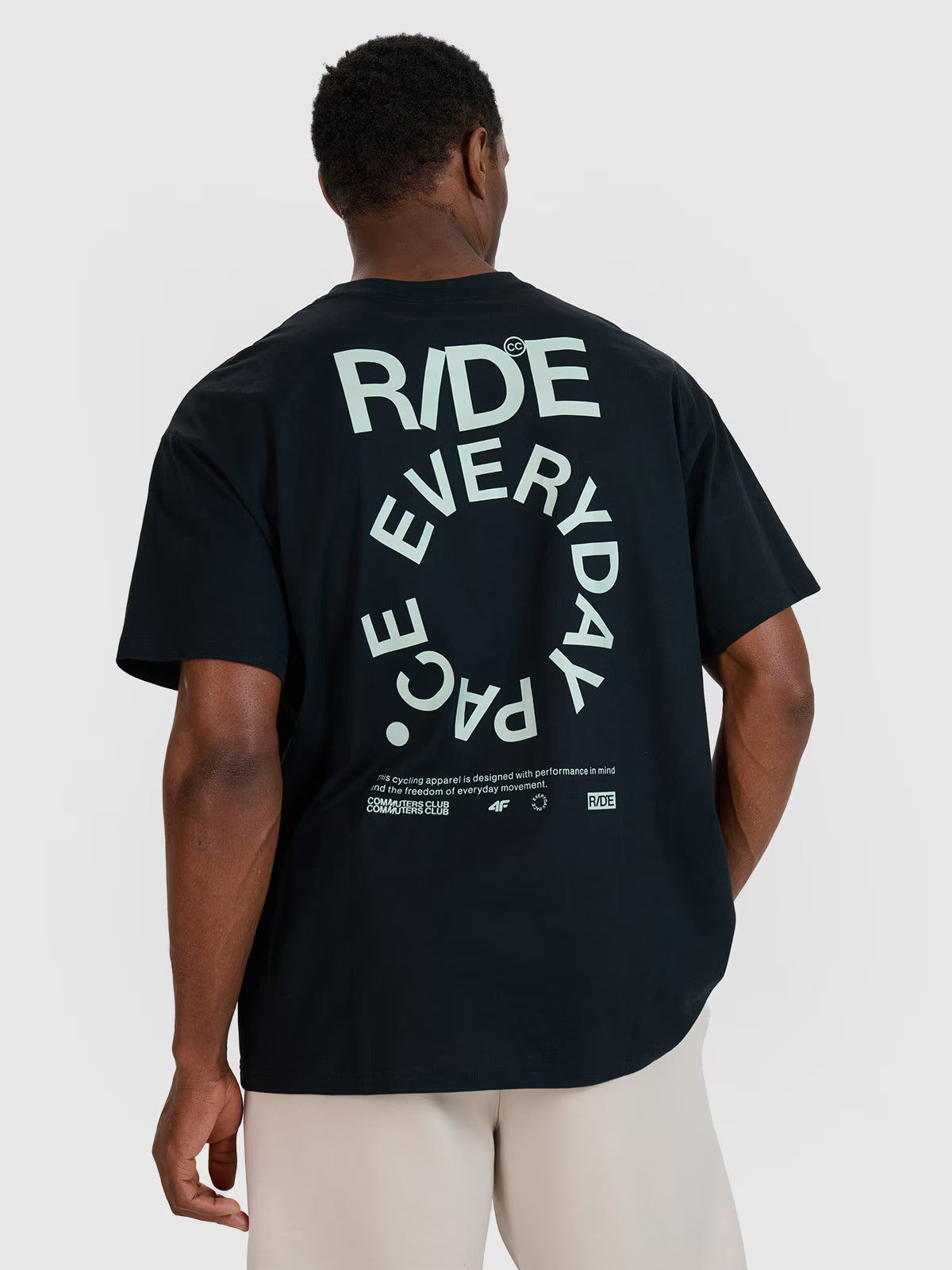 T-shirt oversize z nadrukiem męski