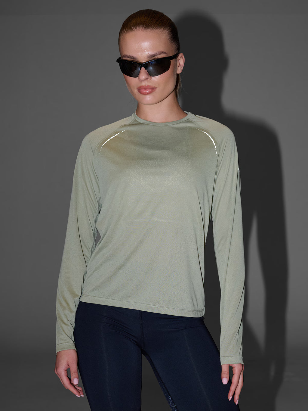 Longsleeve do biegania w terenie szybkoschnący damski