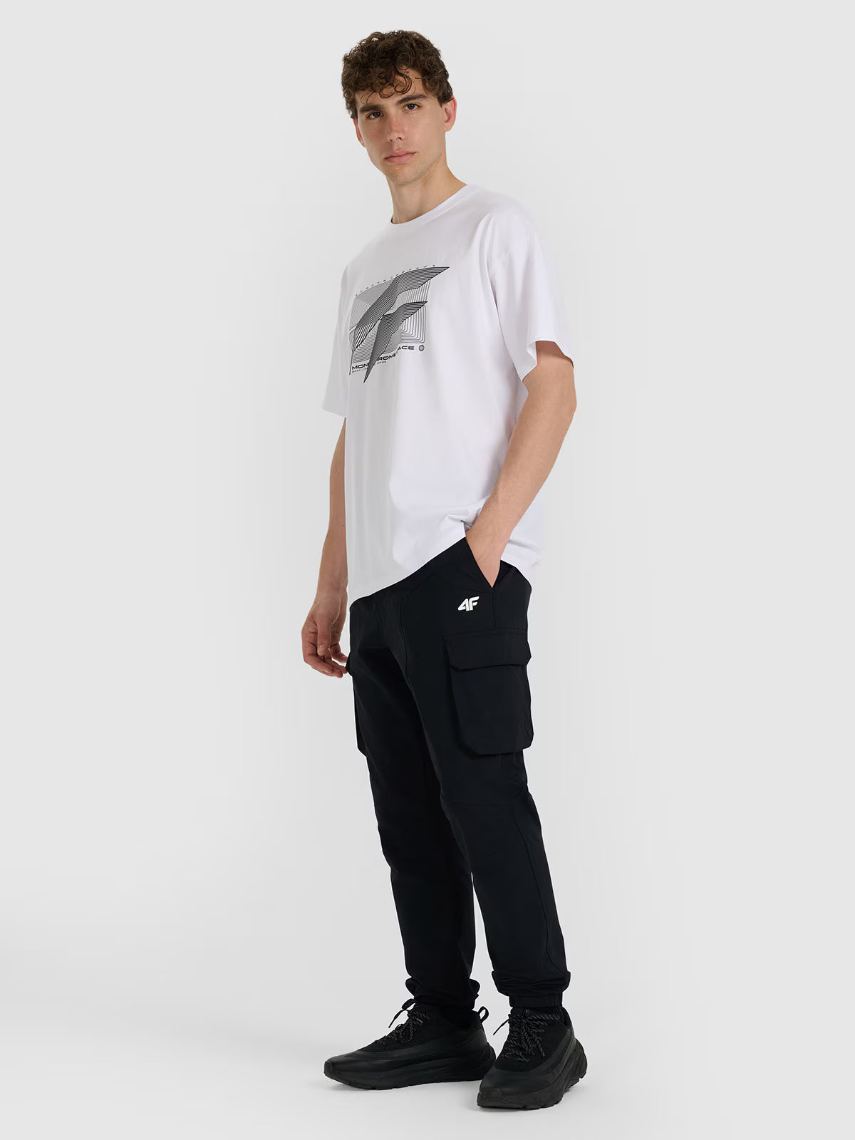 T-shirt regular z nadrukiem męski