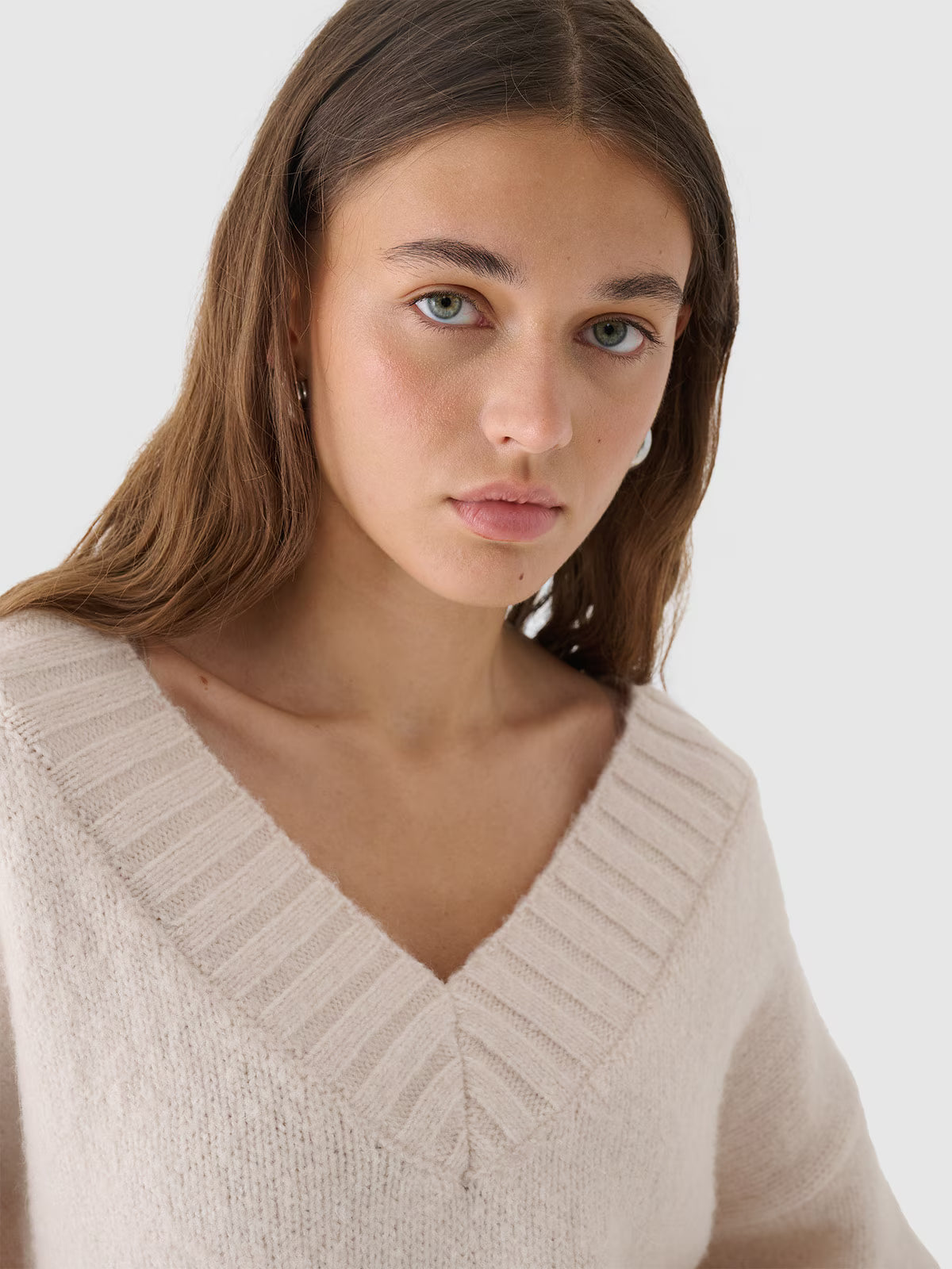 Sweter z wełną i alpaką damski Outhorn