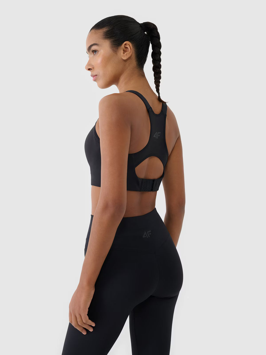 Biustonosz treningowy z wysokim wsparciem