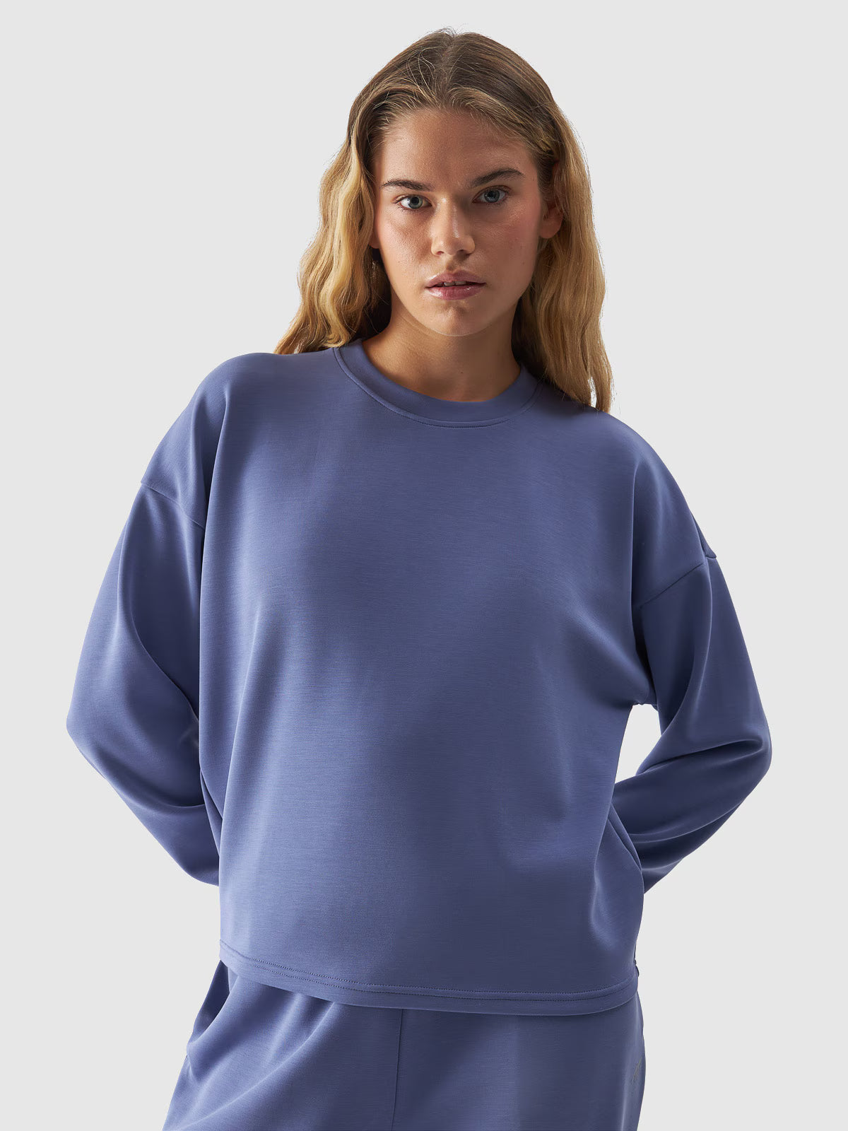 Bluza dresowa cropped z modalem damska