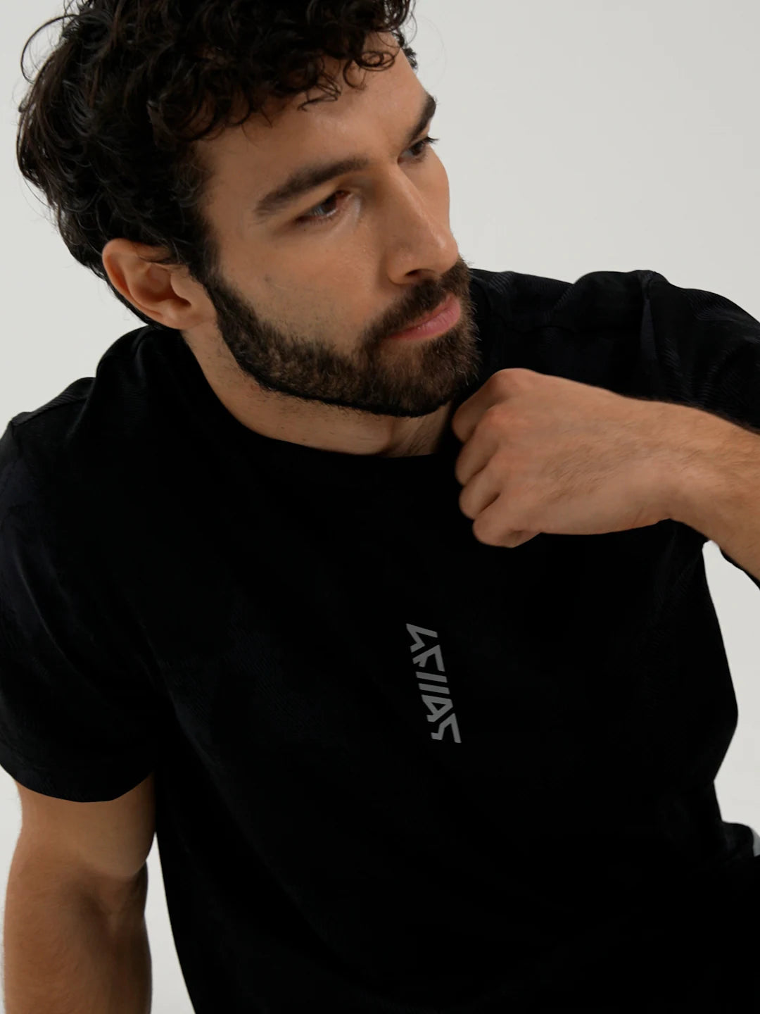 T-shirt regular z nadrukiem męski