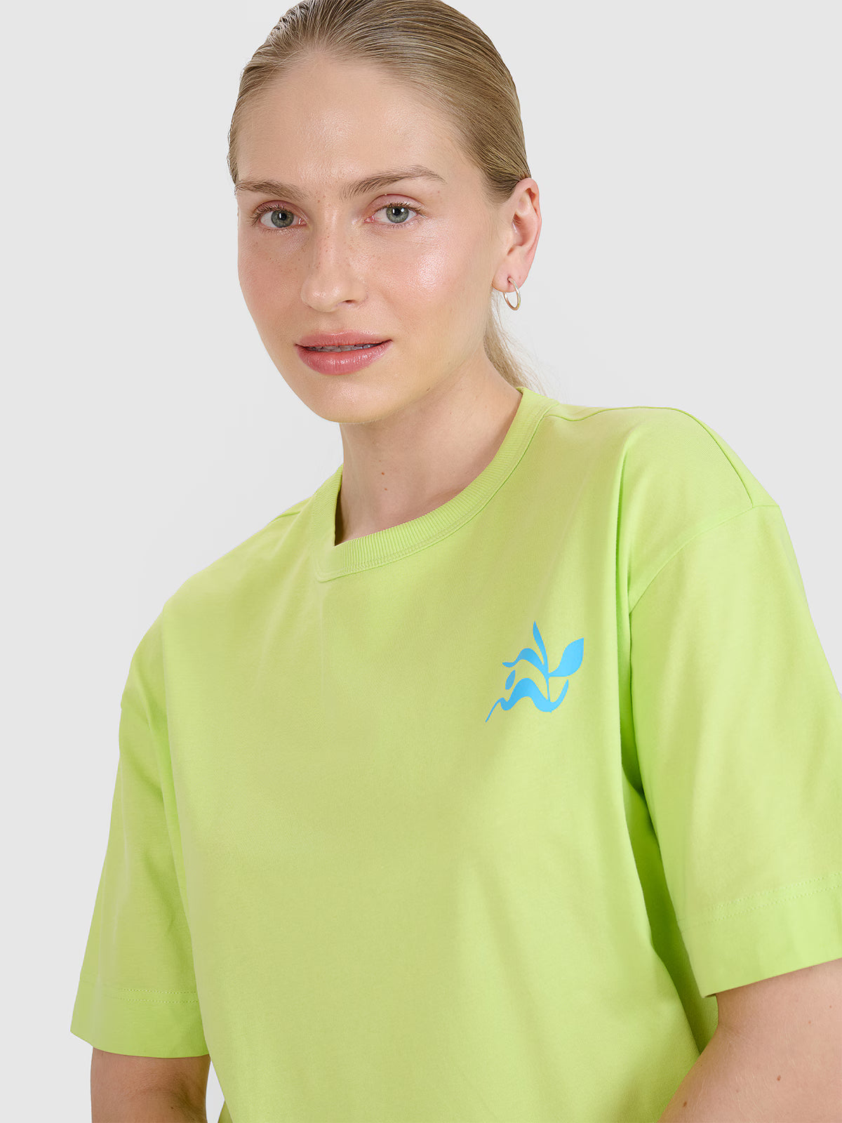 T-shirt regular z nadrukiem damski