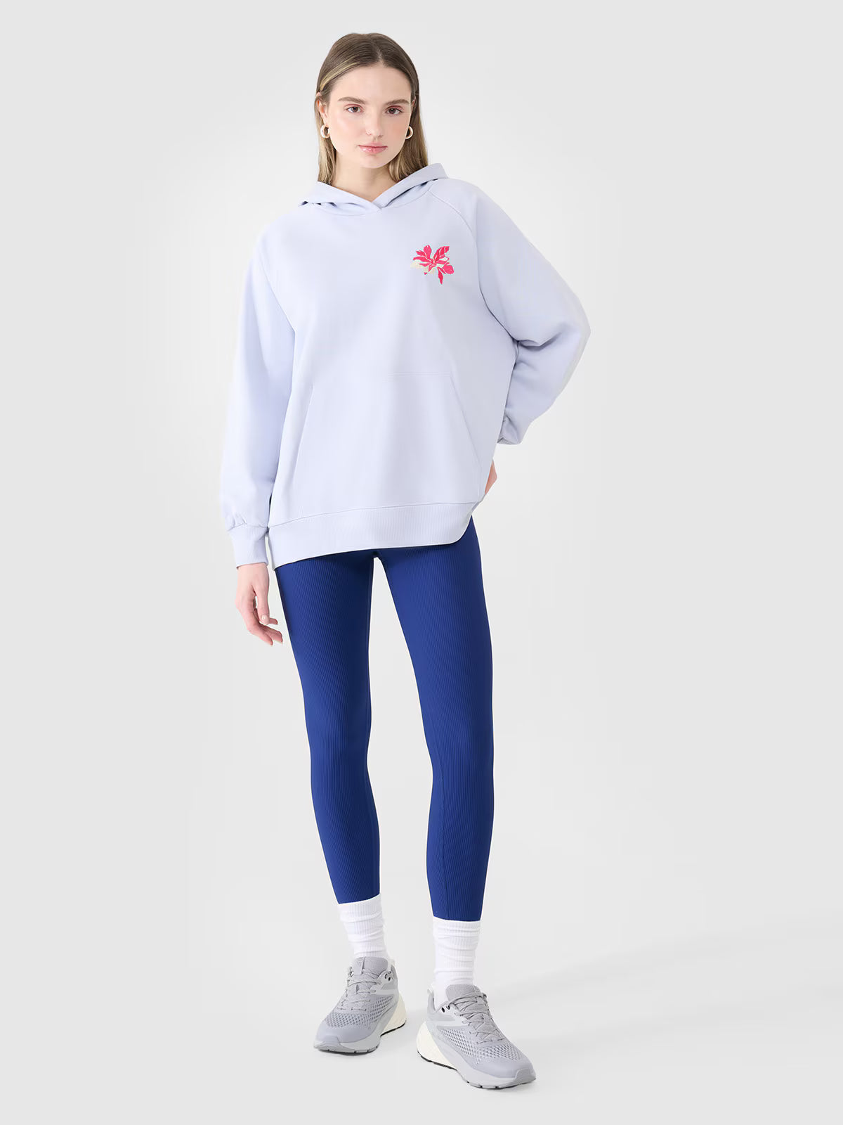 Bluza dresowa oversize nierozpinana z kapturem damska