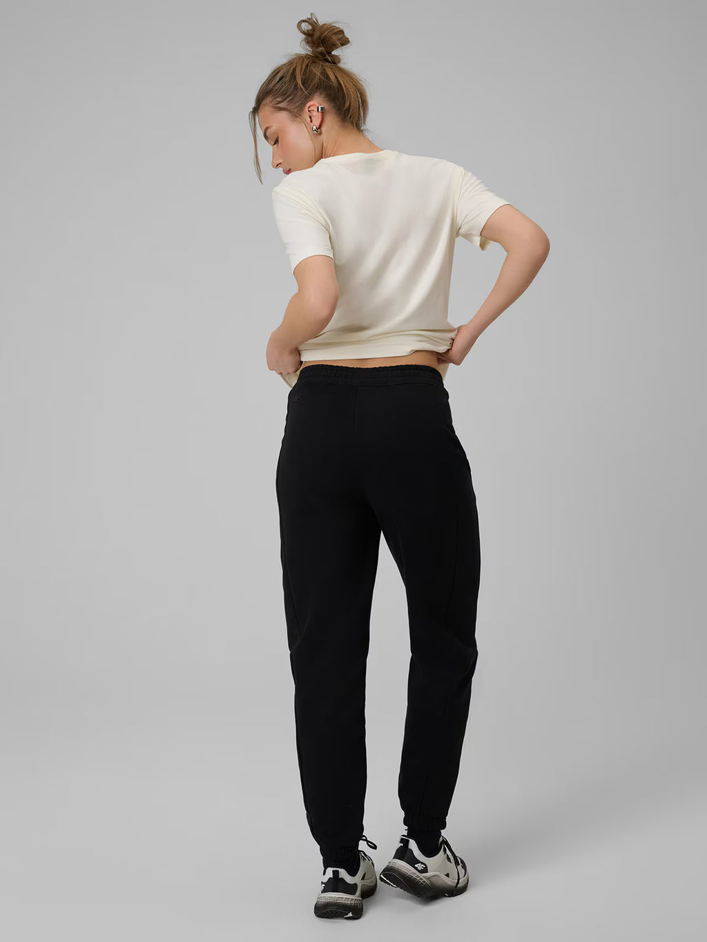 Spodnie dresowe joggery damskie