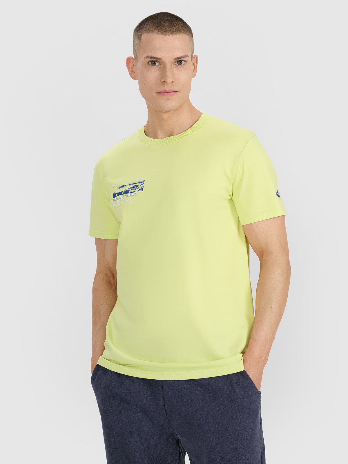 T-shirt regular z nadrukiem męski