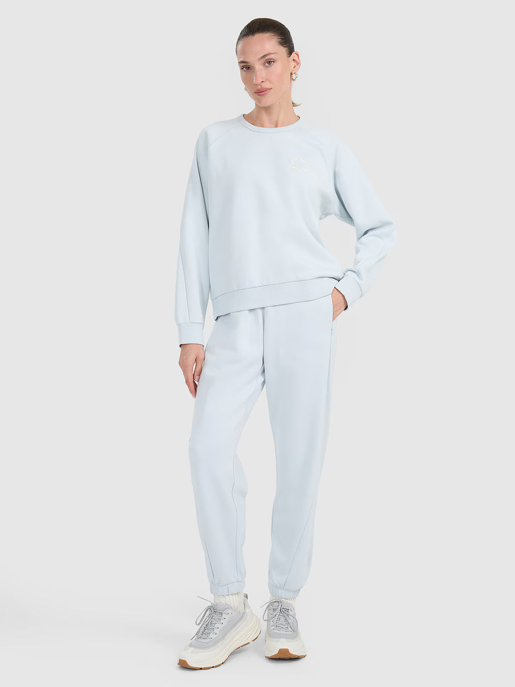 Bluza dresowa nierozpinana bez kaptura damska