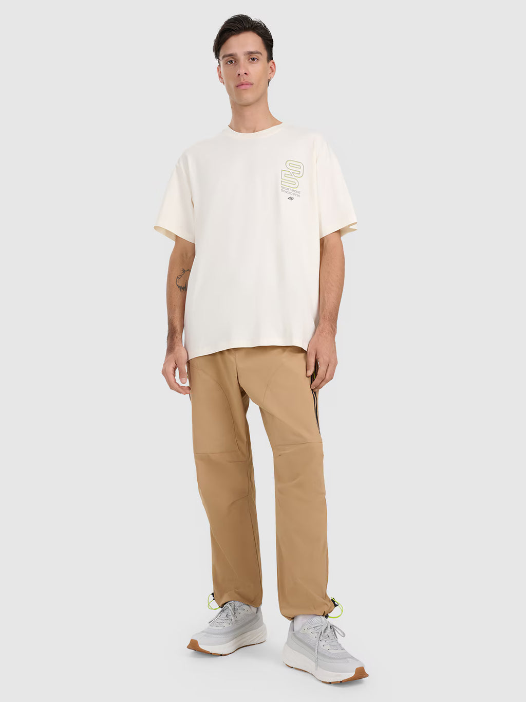 T-shirt oversize z nadrukiem męski