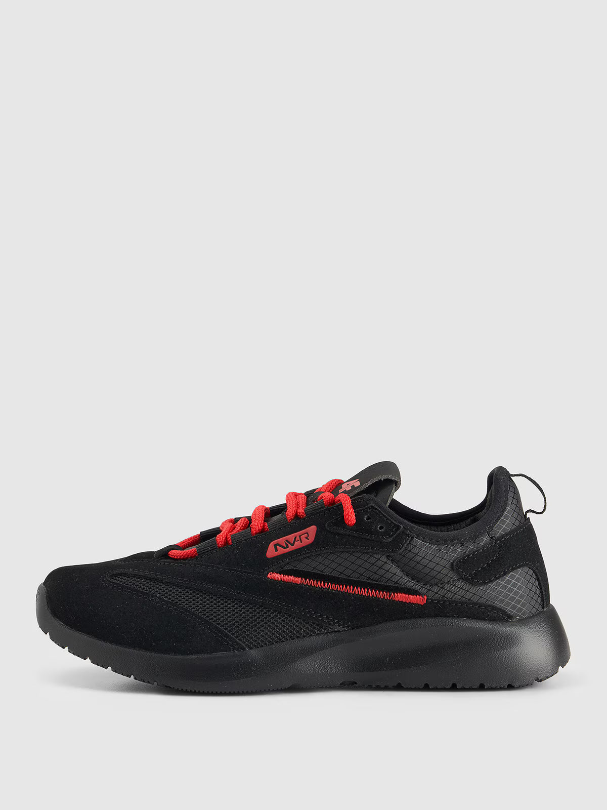 Buty sportowe chłopięce