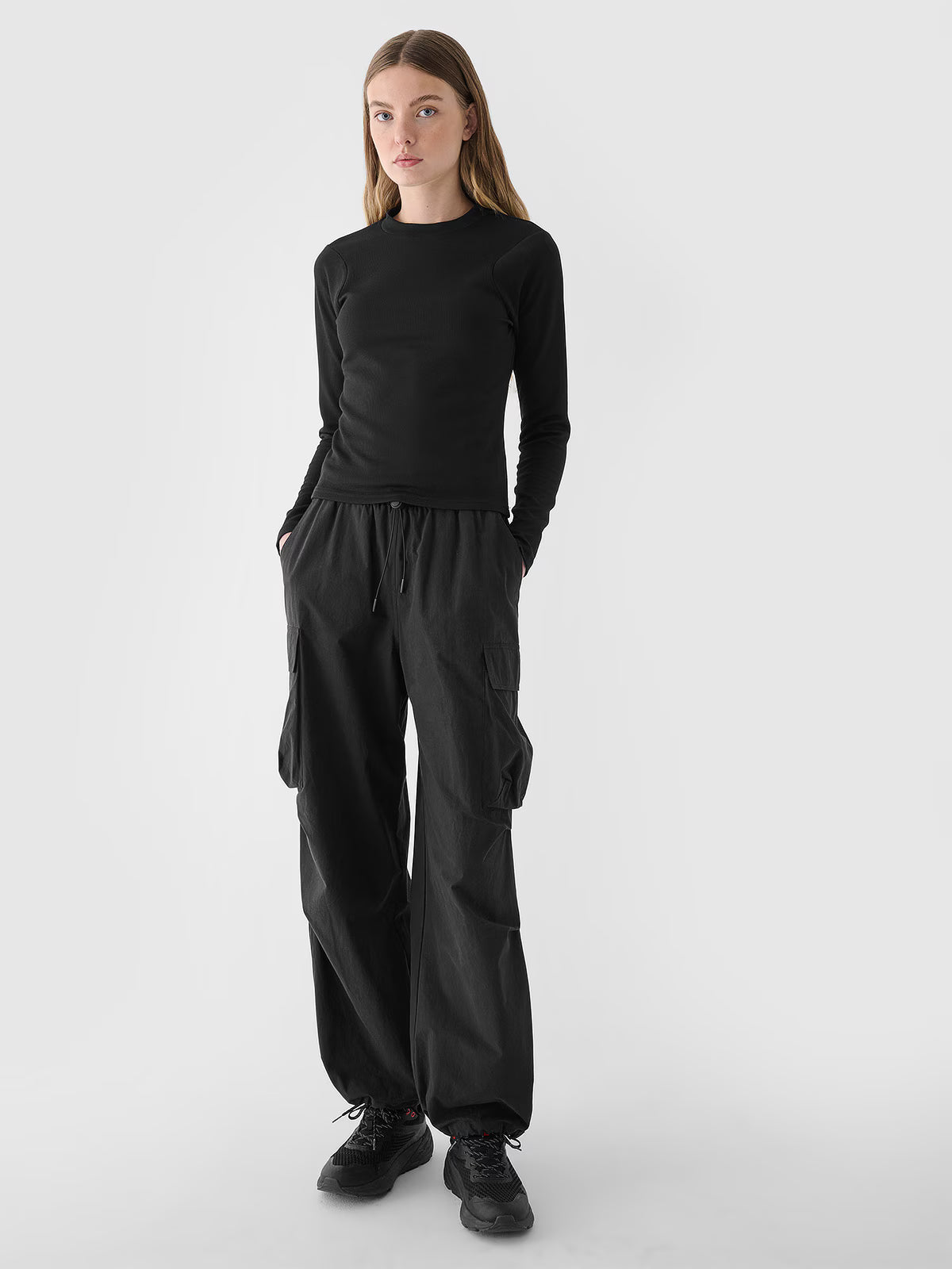 Longsleeve slim z prążkowanej dzianiny z modalem damski
